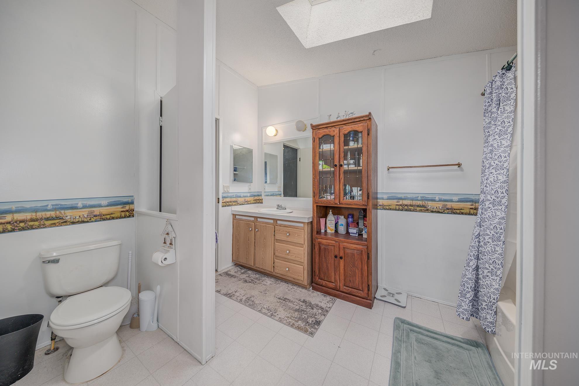 1915 Thomas Circle, Ontario, Oregon 97914, 3 Bedrooms, 2 Bathrooms, Residential For Sale, Price $269,900,MLS 98971387