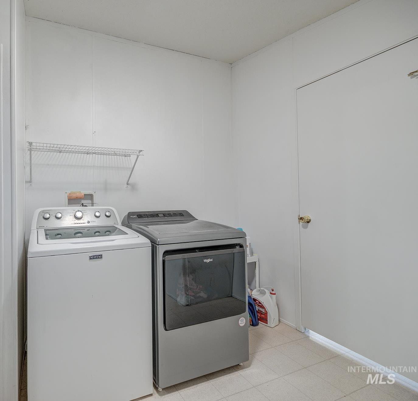 1915 Thomas Circle, Ontario, Oregon 97914, 3 Bedrooms, 2 Bathrooms, Residential For Sale, Price $269,900,MLS 98971387