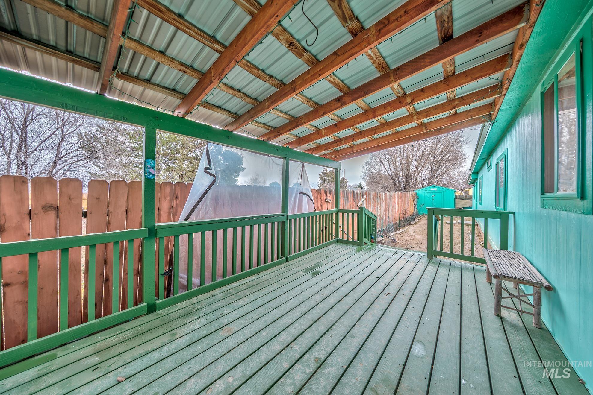 1915 Thomas Circle, Ontario, Oregon 97914, 3 Bedrooms, 2 Bathrooms, Residential For Sale, Price $269,900,MLS 98971387