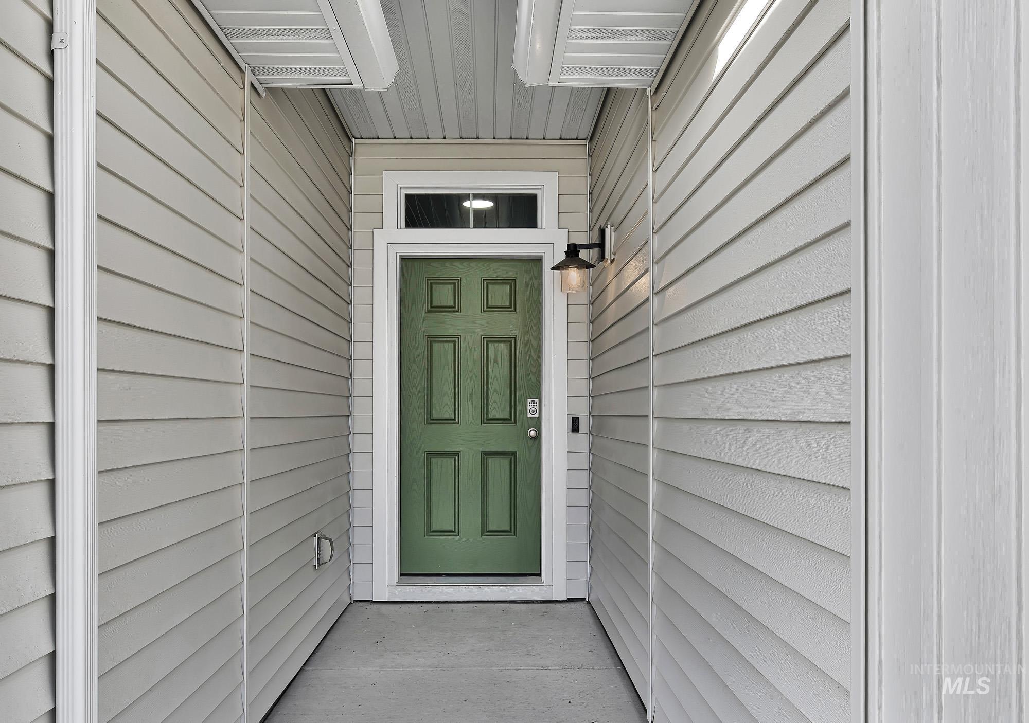 19619 Delmarva Ave, Caldwell, Idaho 83605, 4 Bedrooms, 2 Bathrooms, Residential For Sale, Price $414,900,MLS 98971388