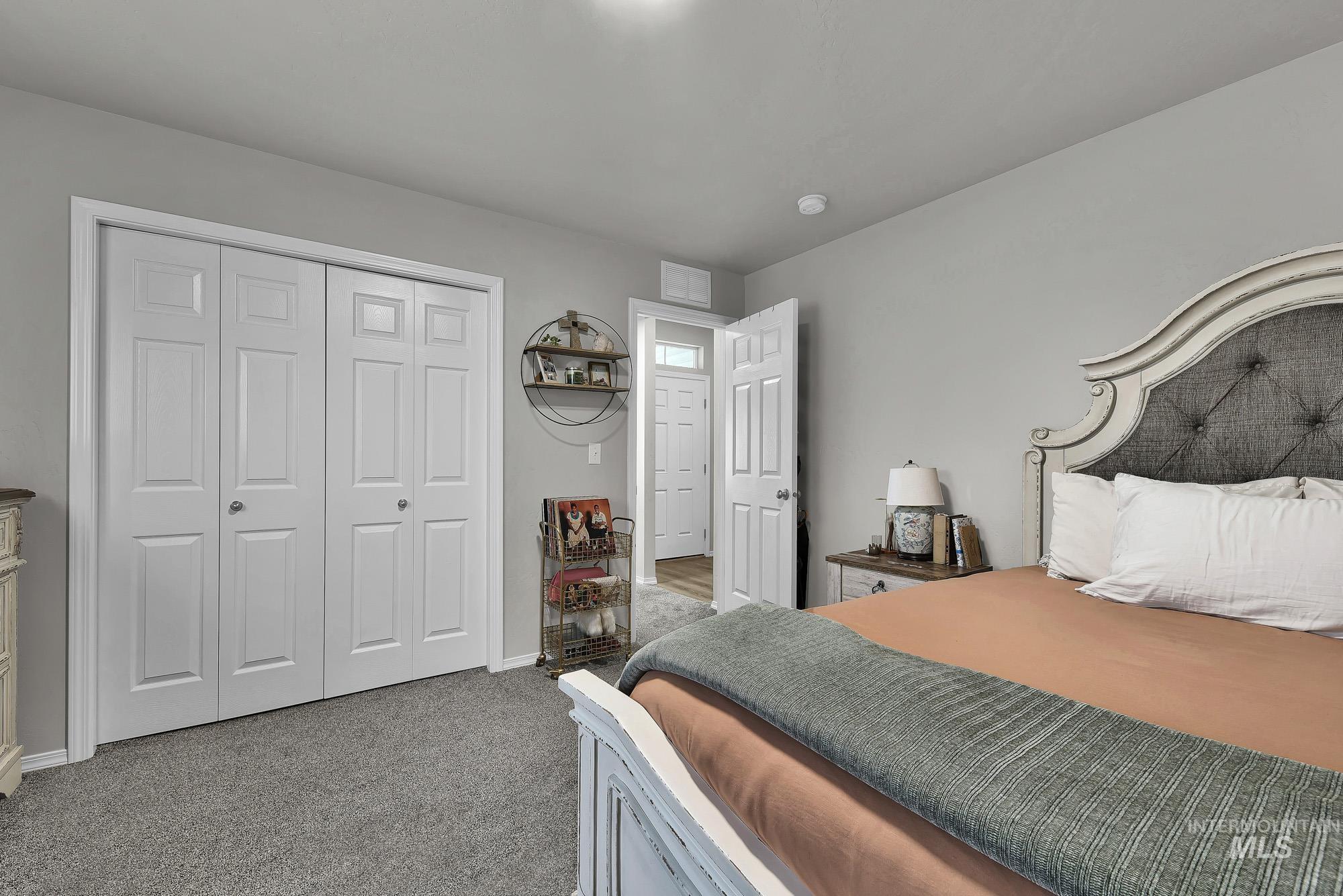 19619 Delmarva Ave, Caldwell, Idaho 83605, 4 Bedrooms, 2 Bathrooms, Residential For Sale, Price $414,900,MLS 98971388