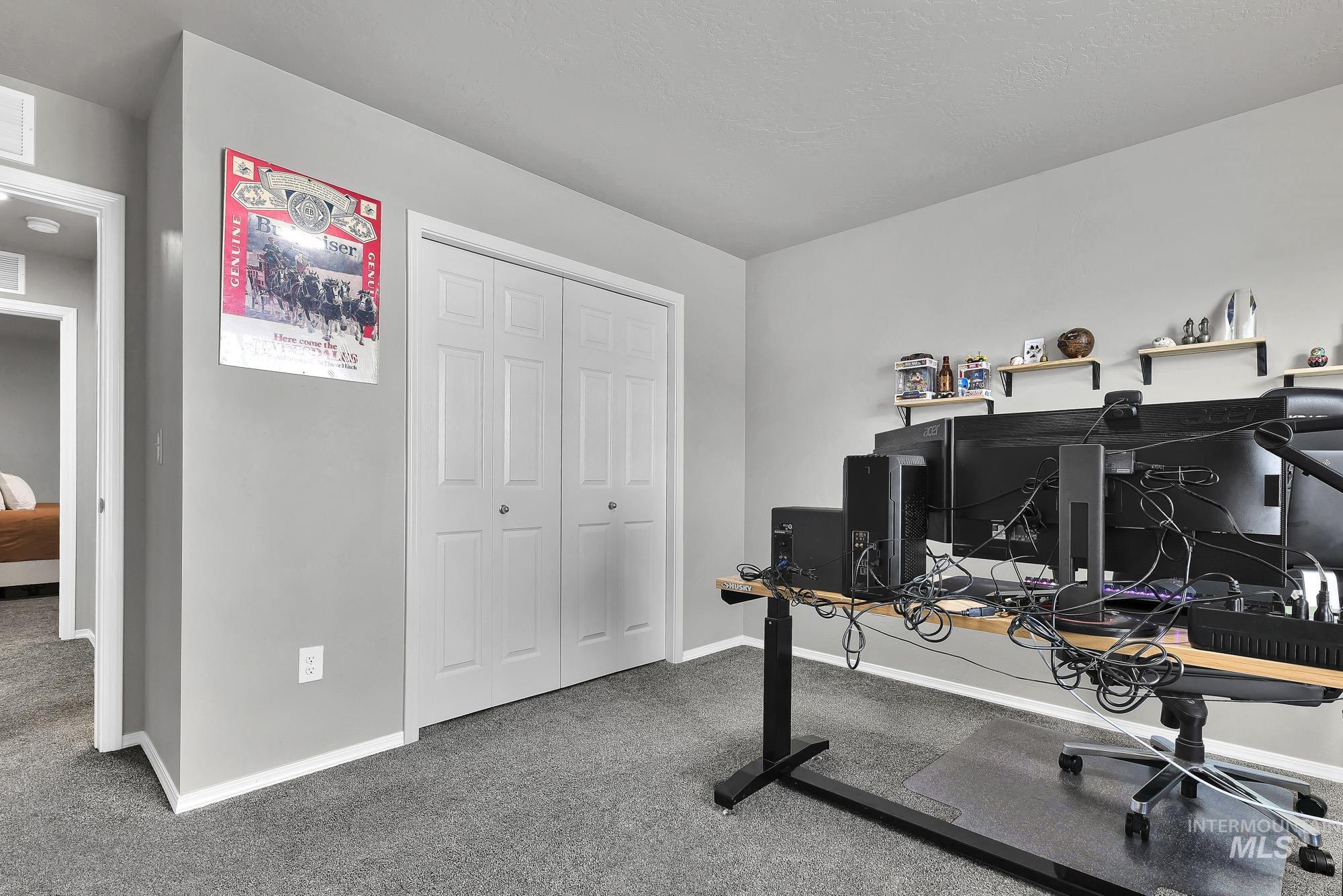 19619 Delmarva Ave, Caldwell, Idaho 83605, 4 Bedrooms, 2 Bathrooms, Residential For Sale, Price $414,900,MLS 98971388