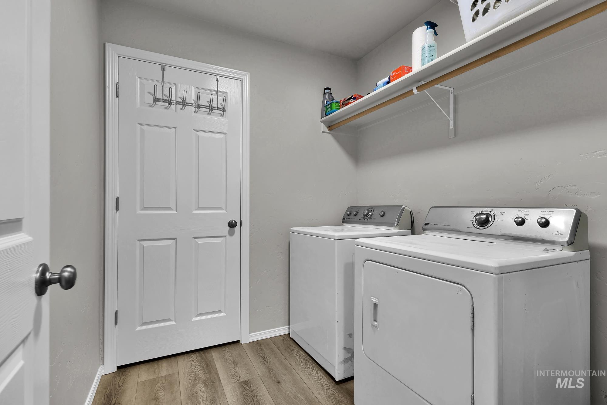 19619 Delmarva Ave, Caldwell, Idaho 83605, 4 Bedrooms, 2 Bathrooms, Residential For Sale, Price $414,900,MLS 98971388