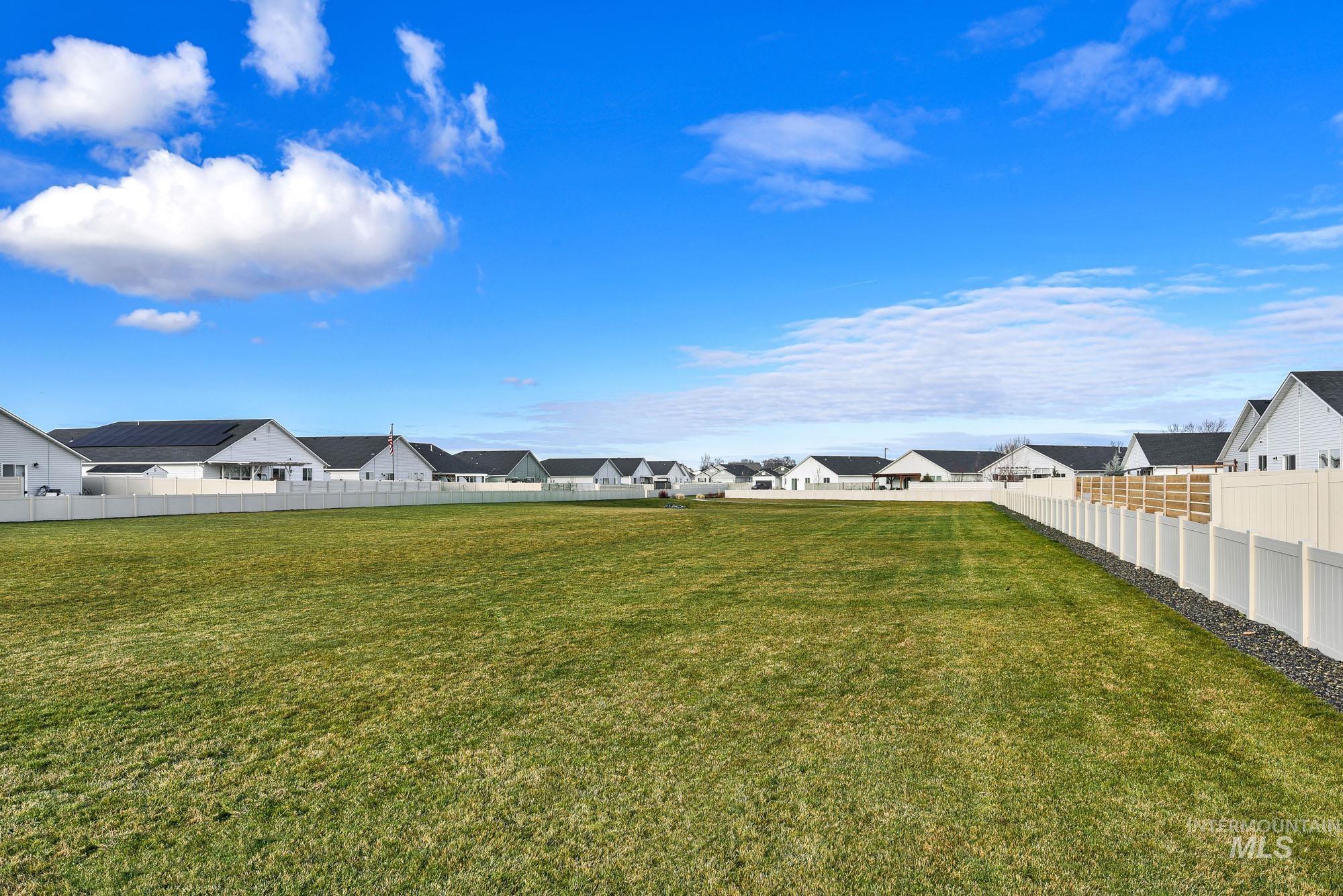 19619 Delmarva Ave, Caldwell, Idaho 83605, 4 Bedrooms, 2 Bathrooms, Residential For Sale, Price $414,900,MLS 98971388