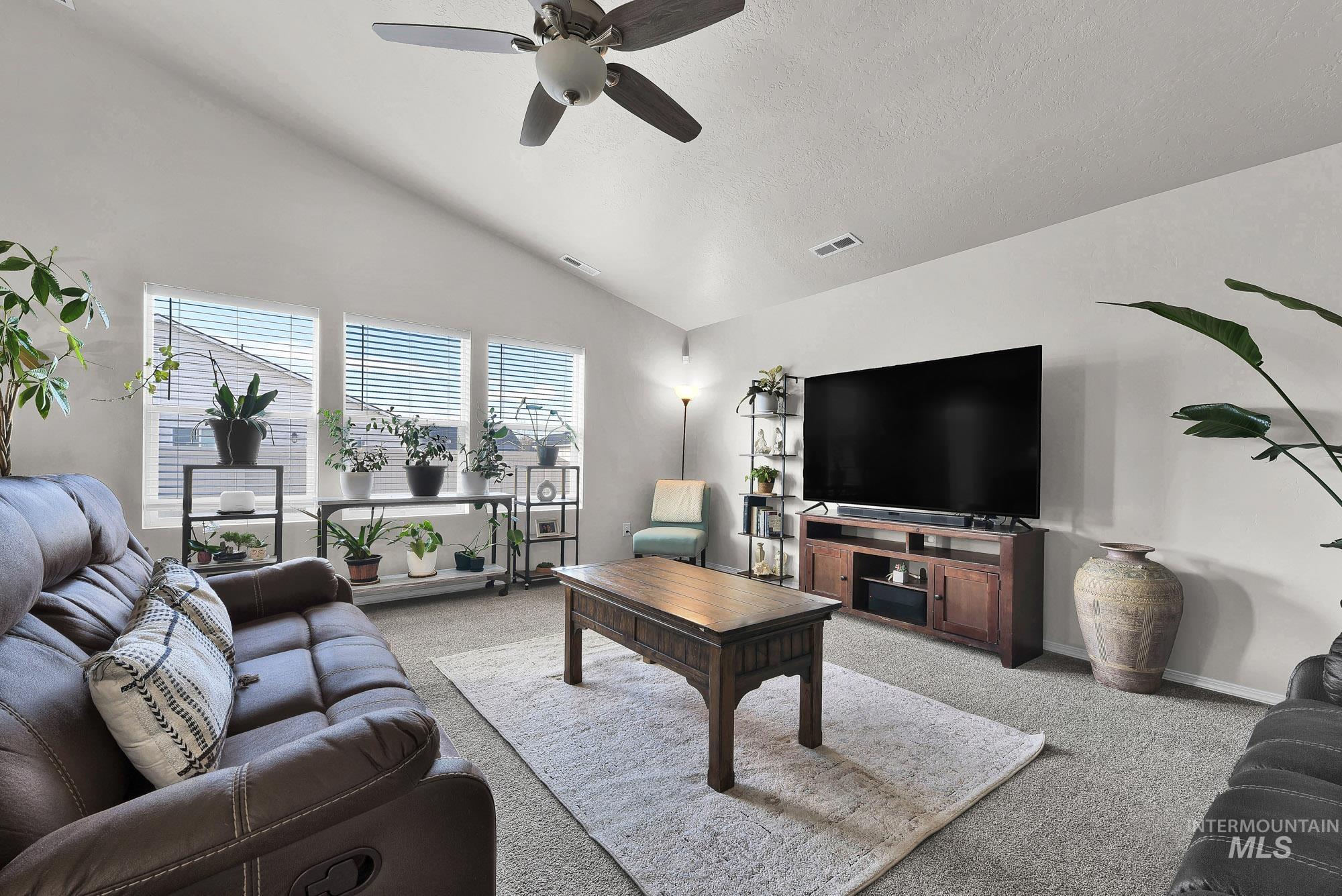 19619 Delmarva Ave, Caldwell, Idaho 83605, 4 Bedrooms, 2 Bathrooms, Residential For Sale, Price $414,900,MLS 98971388