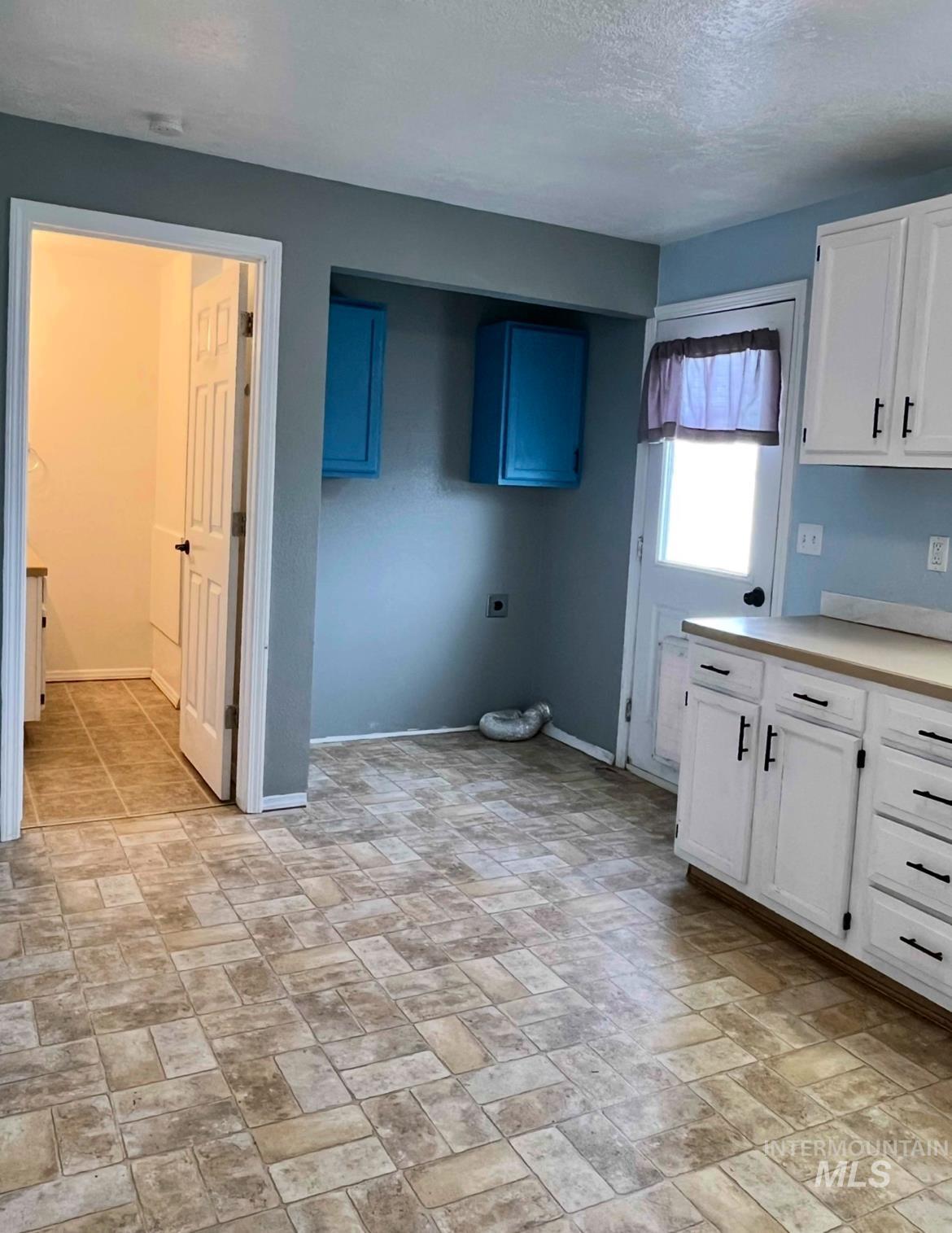 503 Stevens Ave., Filer, Idaho 83328, 2 Bedrooms, 1 Bathroom, Residential For Sale, Price $225,000,MLS 98971389