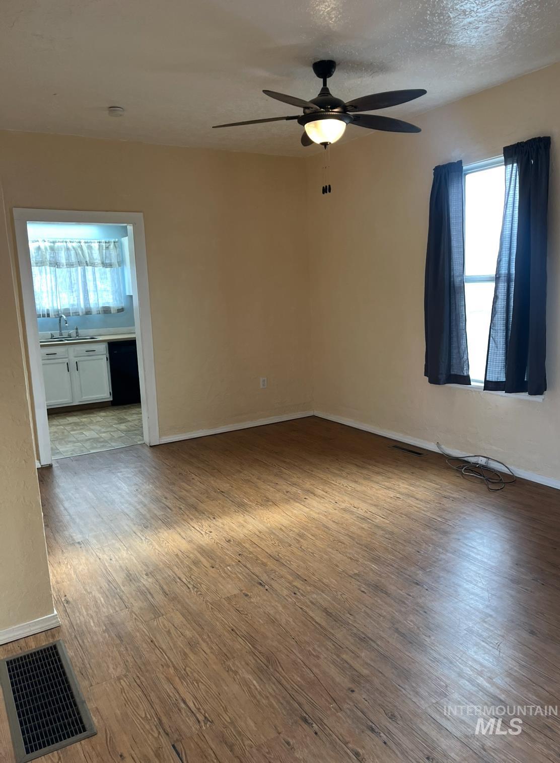 503 Stevens Ave., Filer, Idaho 83328, 2 Bedrooms, 1 Bathroom, Residential For Sale, Price $225,000,MLS 98971389