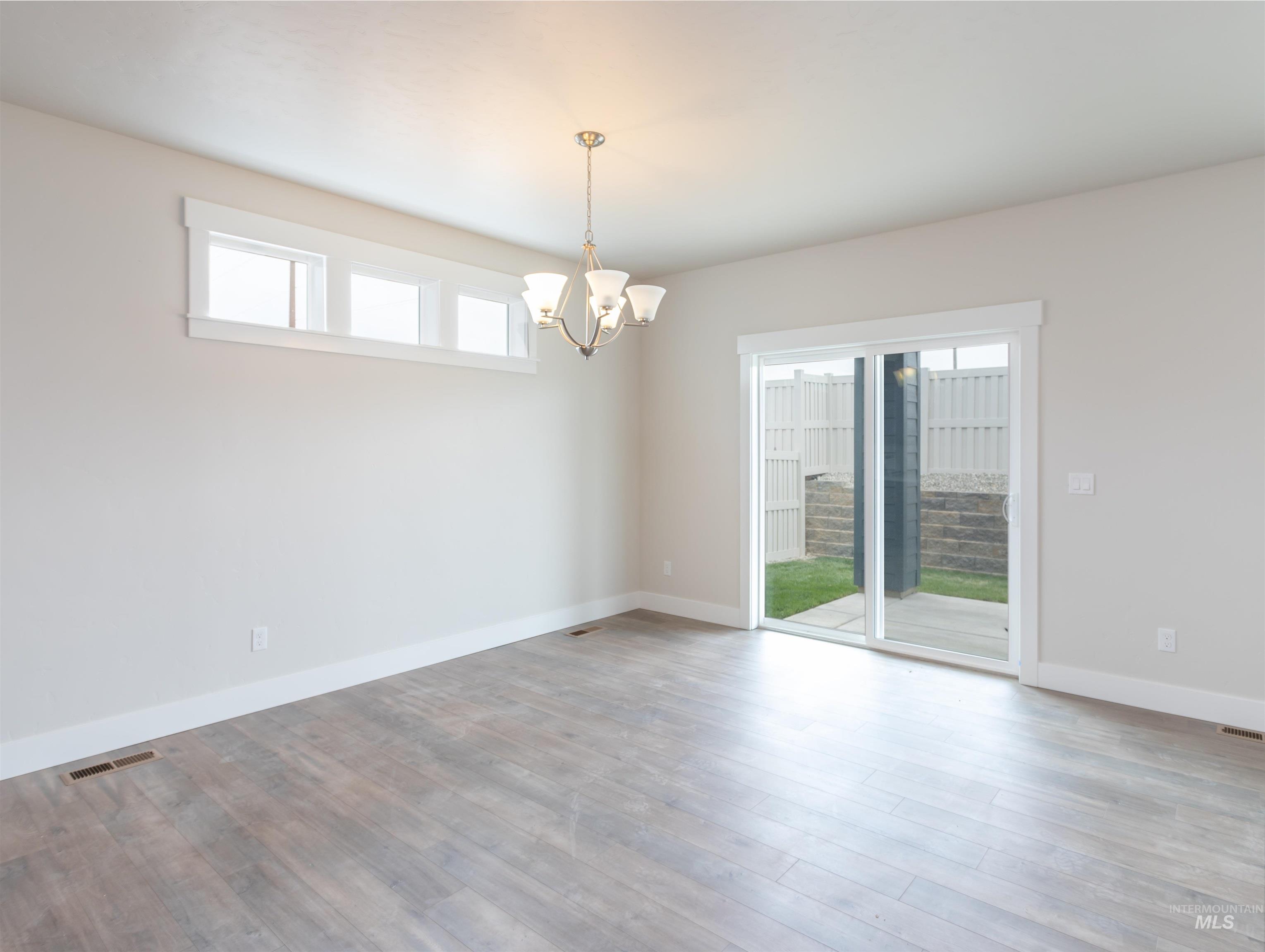 1943 Buckbrush Ave, Middleton, Idaho 83644, 3 Bedrooms, 2 Bathrooms, Residential For Sale, Price $369,995,MLS 98971391