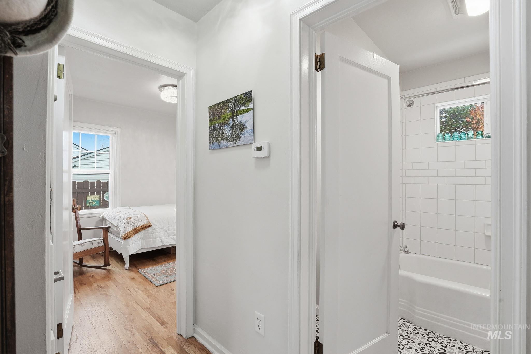 1621 N Howry St, Boise, Idaho 83706, 2 Bedrooms, 2 Bathrooms, Residential For Sale, Price $549,900,MLS 98971398