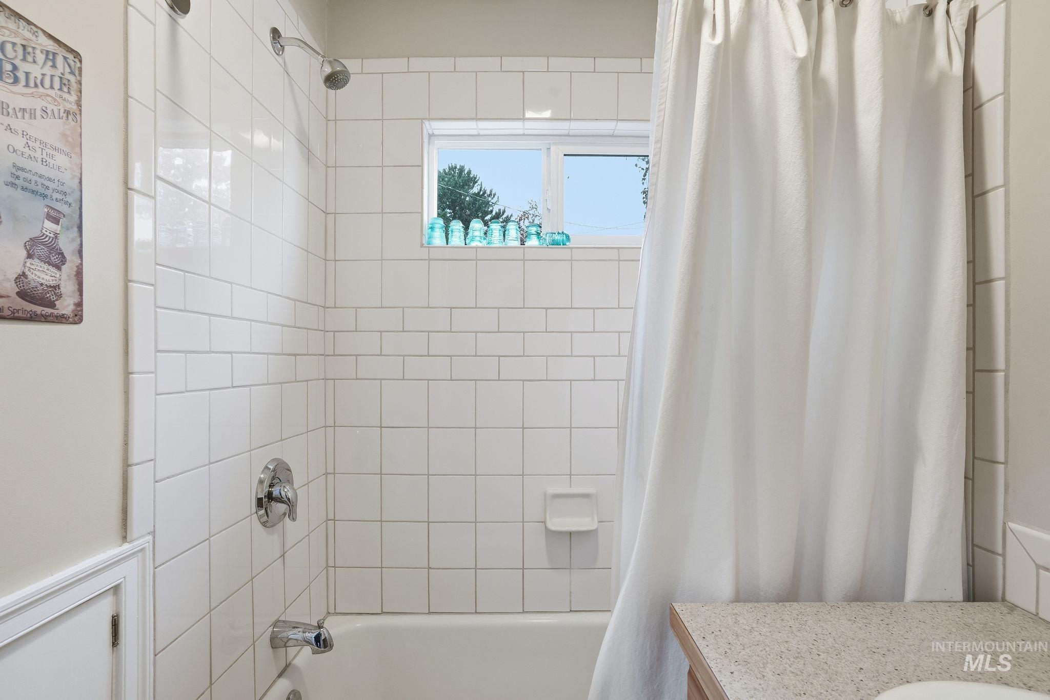 1621 N Howry St, Boise, Idaho 83706, 2 Bedrooms, 2 Bathrooms, Residential For Sale, Price $549,900,MLS 98971398