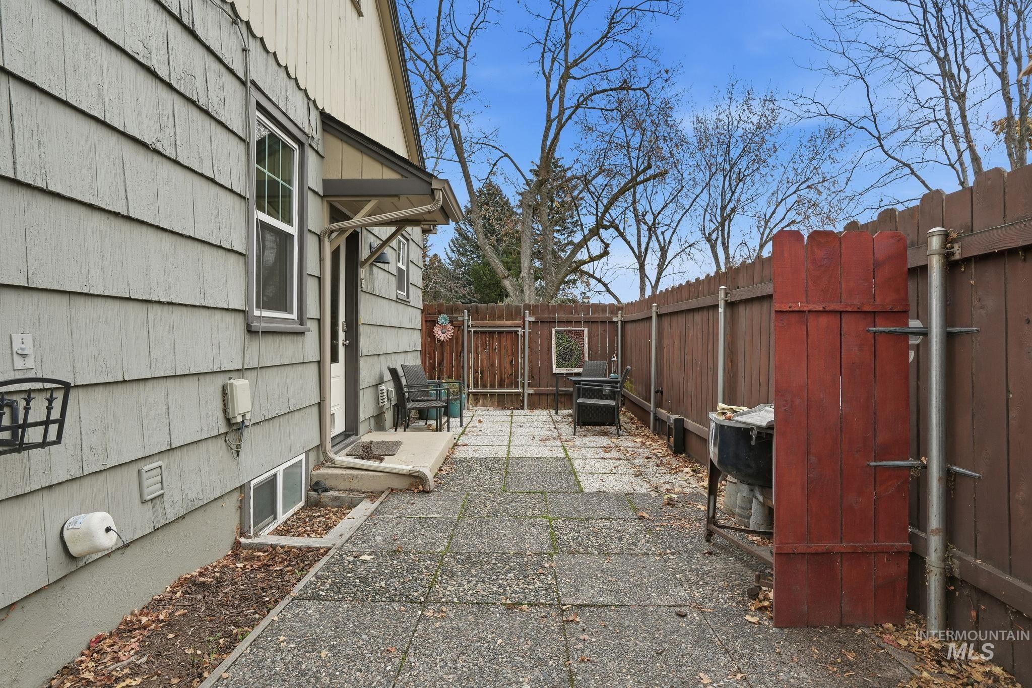 1621 N Howry St, Boise, Idaho 83706, 2 Bedrooms, 2 Bathrooms, Residential For Sale, Price $549,900,MLS 98971398