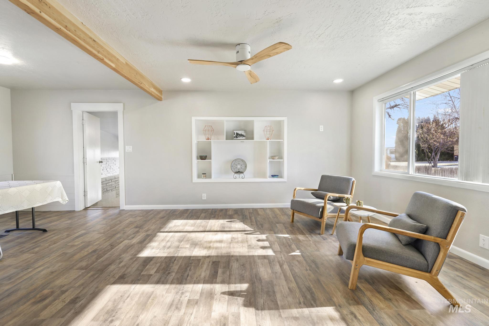 799 Northview, Twin Falls, Idaho 83301, 4 Bedrooms, 2 Bathrooms, Residential For Sale, Price $385,000,MLS 98971399