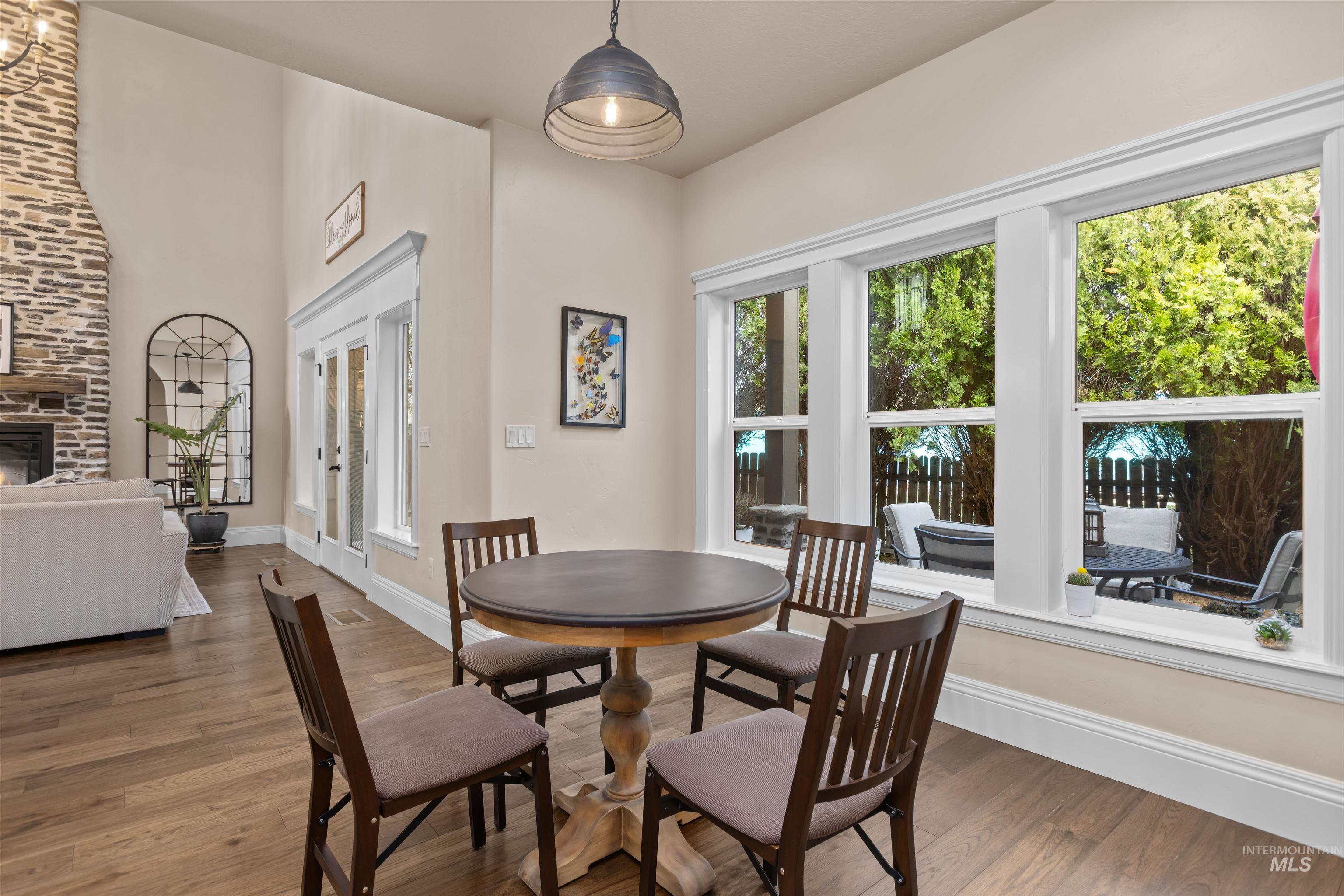 1228 E Pennsylvania Place, Nampa, Idaho 83686, 3 Bedrooms, 2.5 Bathrooms, Residential For Sale, Price $685,000,MLS 98971402