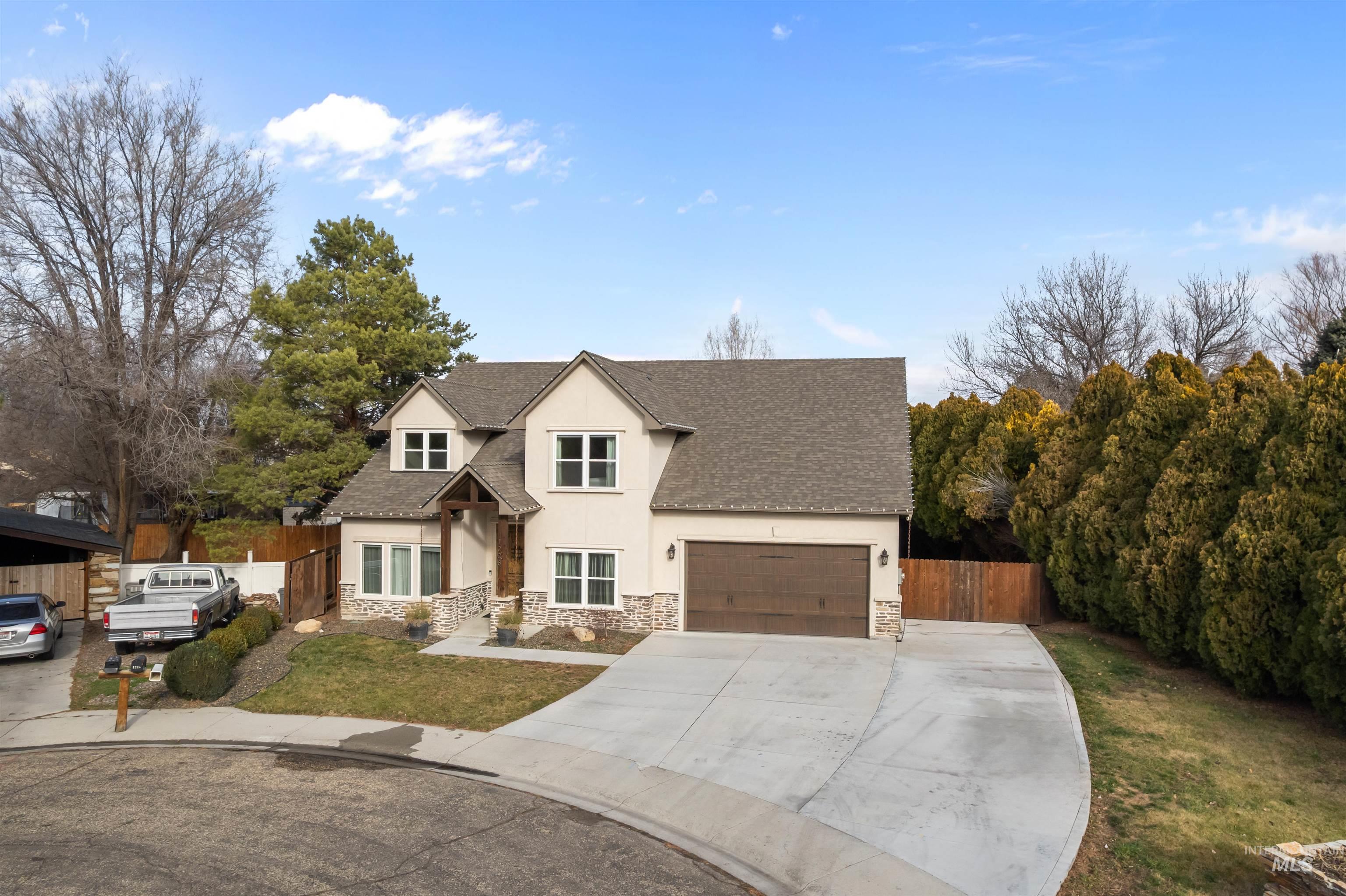 1228 E Pennsylvania Place, Nampa, Idaho 83686, 3 Bedrooms, 2.5 Bathrooms, Residential For Sale, Price $685,000,MLS 98971402