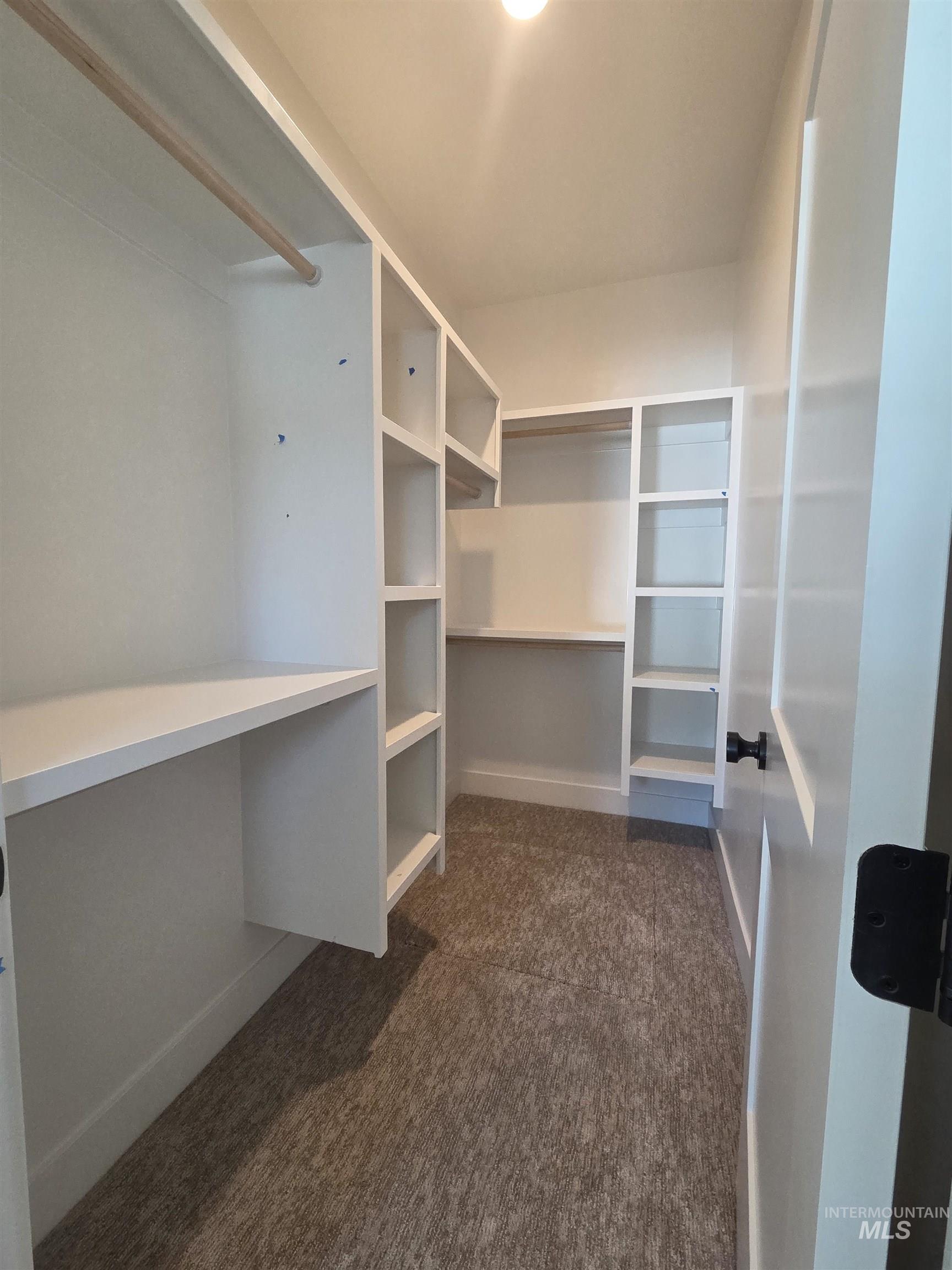 550 Oxford St, Burley, Idaho 83318, 3 Bedrooms, 2 Bathrooms, Residential For Sale, Price $332,465,MLS 98971403