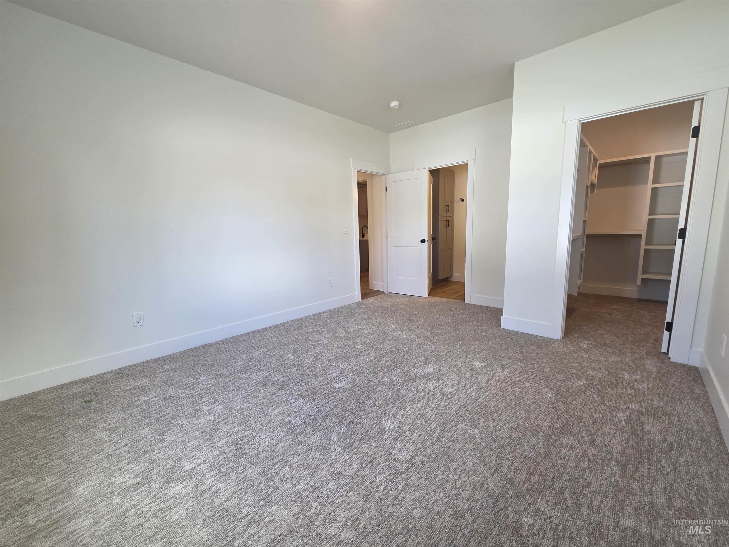 550 Oxford St, Burley, Idaho 83318, 3 Bedrooms, 2 Bathrooms, Residential For Sale, Price $332,465,MLS 98971403