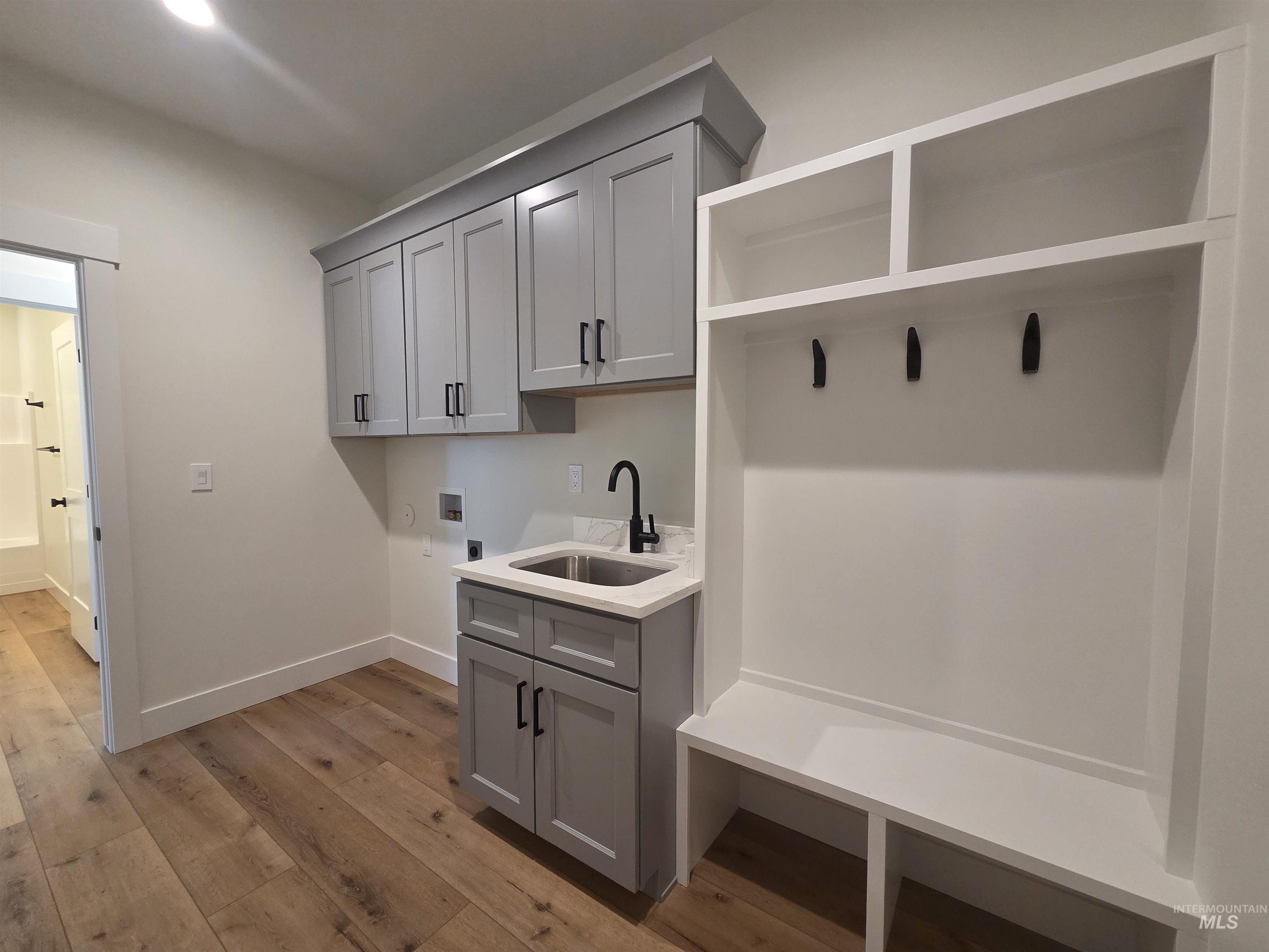 550 Oxford St, Burley, Idaho 83318, 3 Bedrooms, 2 Bathrooms, Residential For Sale, Price $332,465,MLS 98971403