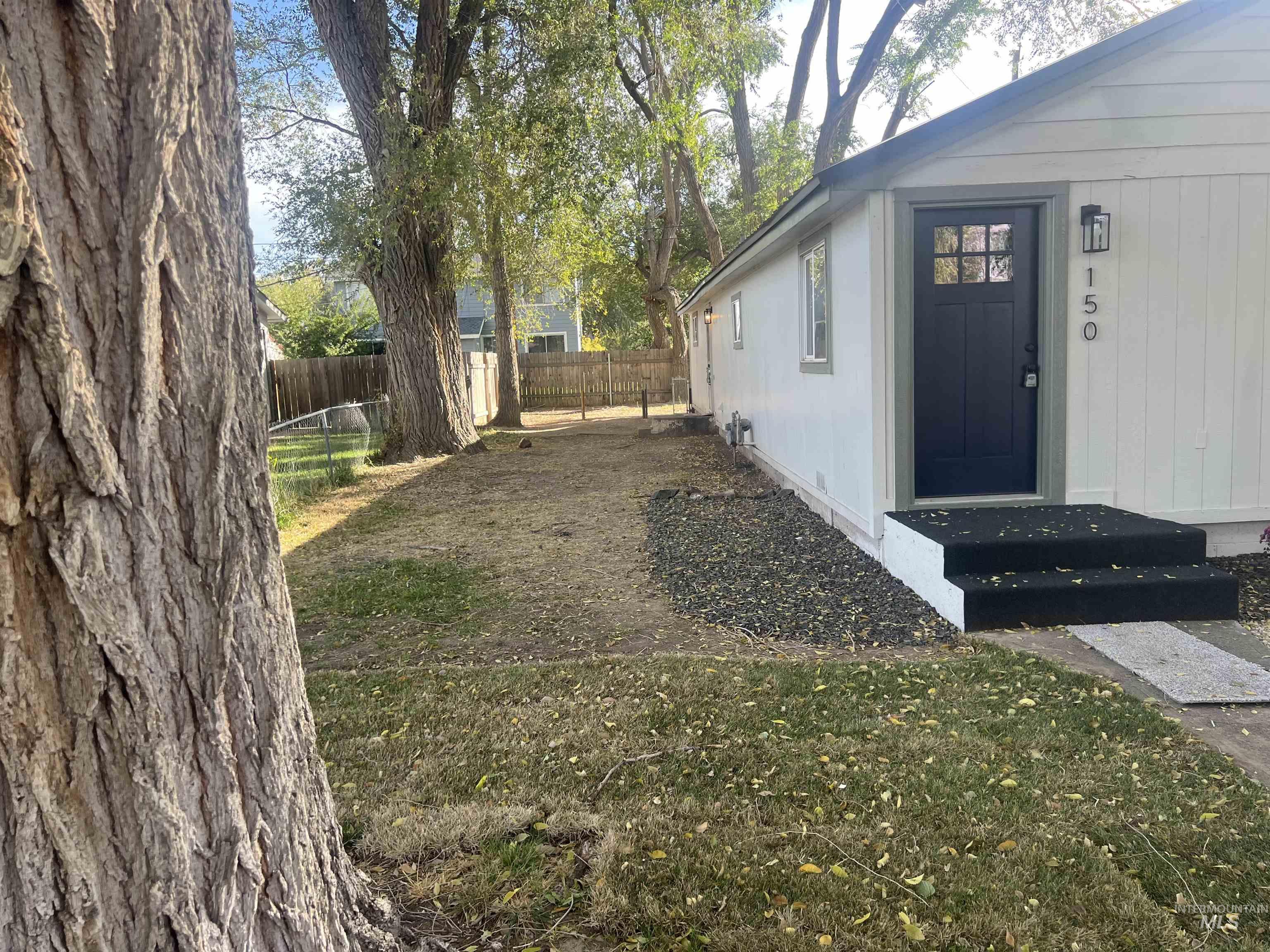 150 Roosevelt, Mountain Home, Idaho 83647, 3 Bedrooms, 1 Bathroom, Residential For Sale, Price $262,500,MLS 98971406