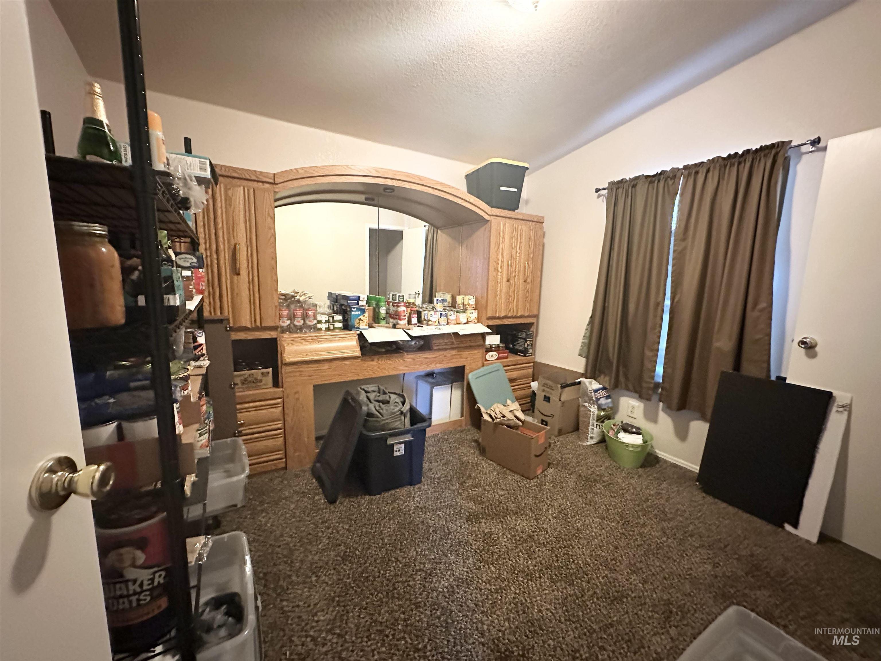 241 E 200 S, Jerome, Idaho 83338-6315, 3 Bedrooms, 2 Bathrooms, Residential For Sale, Price $419,999,MLS 98971408