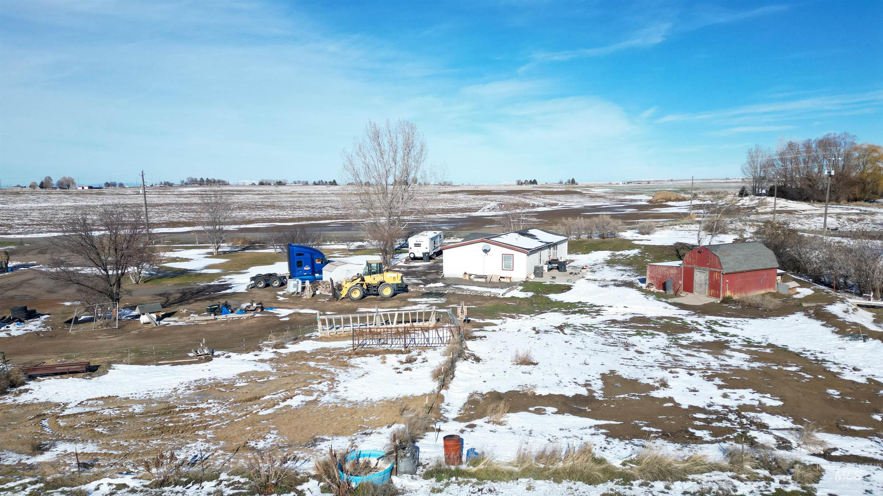 241 E 200 S, Jerome, Idaho 83338-6315, 3 Bedrooms, 2 Bathrooms, Residential For Sale, Price $419,999,MLS 98971408