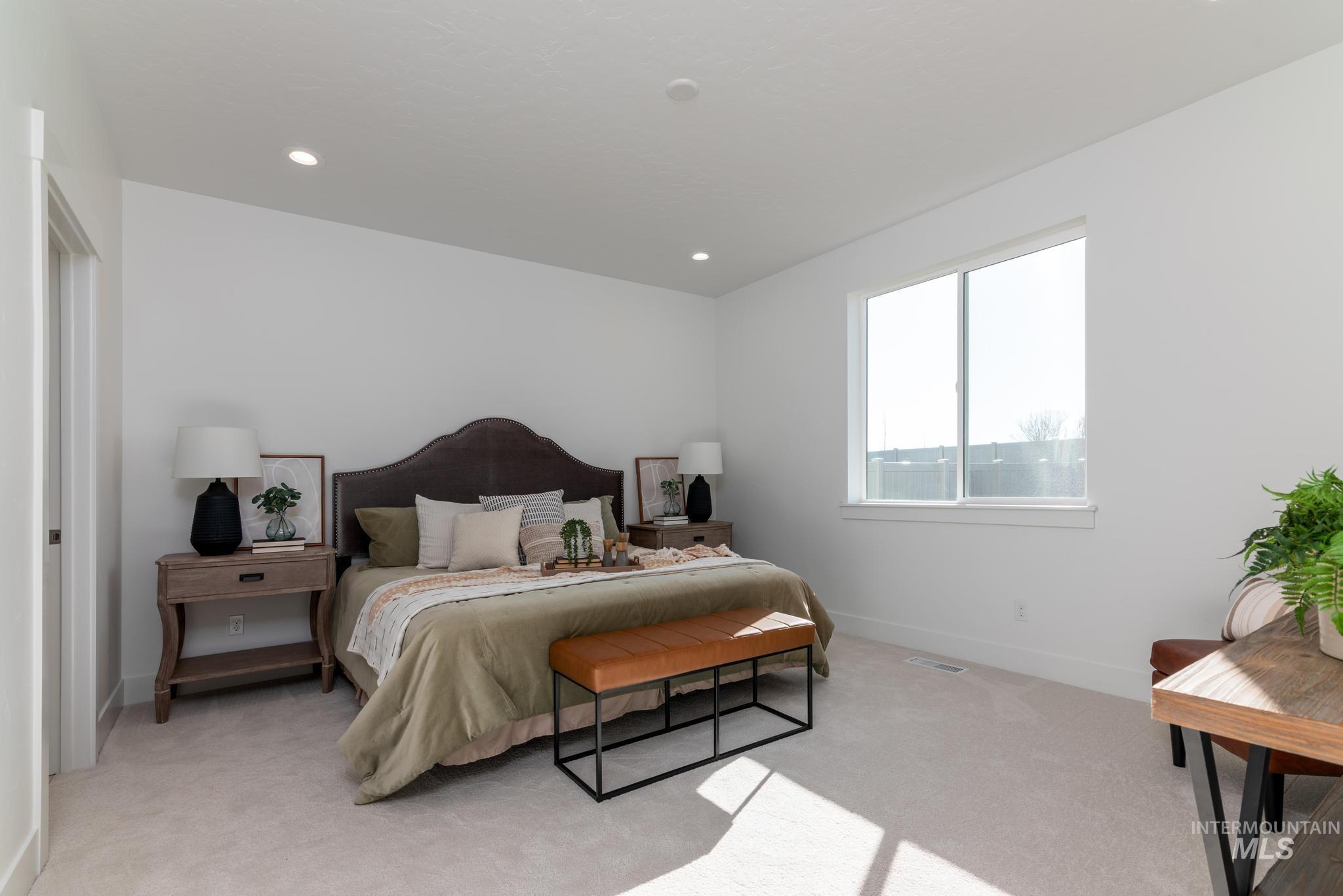 9023 W Moon River Dr, Star, Idaho 83669, 3 Bedrooms, 2 Bathrooms, Residential For Sale, Price $499,000,MLS 98971409