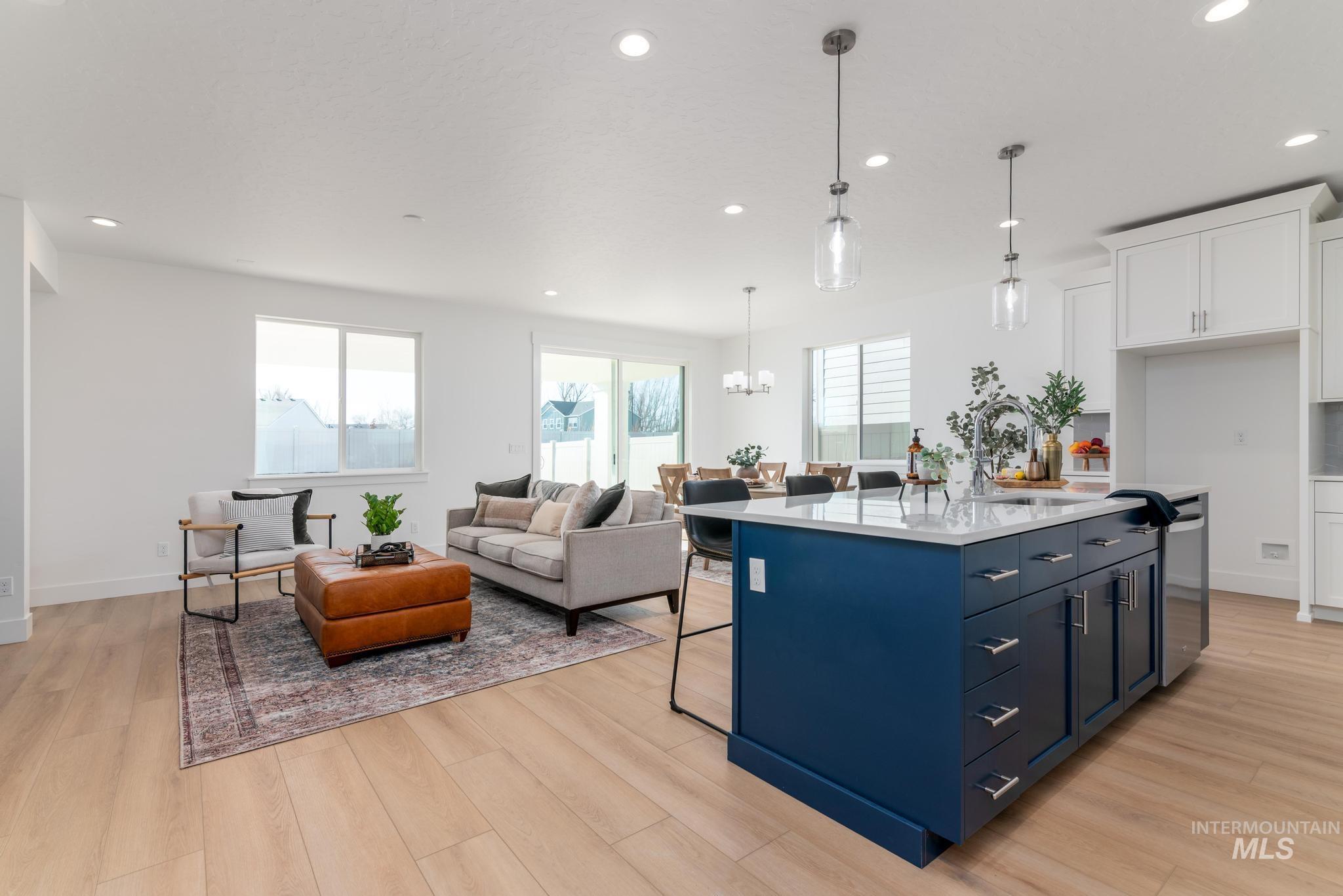 9023 W Moon River Dr, Star, Idaho 83669, 3 Bedrooms, 2 Bathrooms, Residential For Sale, Price $499,000,MLS 98971409