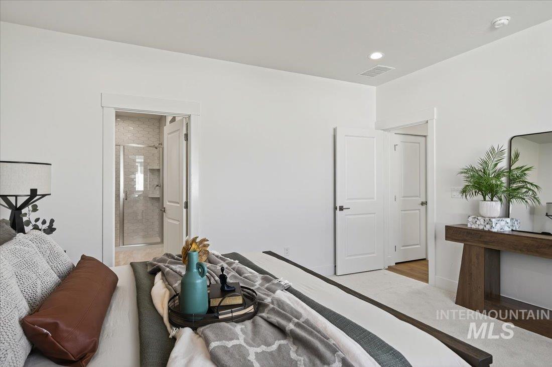 9023 W Moon River Dr, Star, Idaho 83669, 3 Bedrooms, 2 Bathrooms, Residential For Sale, Price $499,000,MLS 98971409