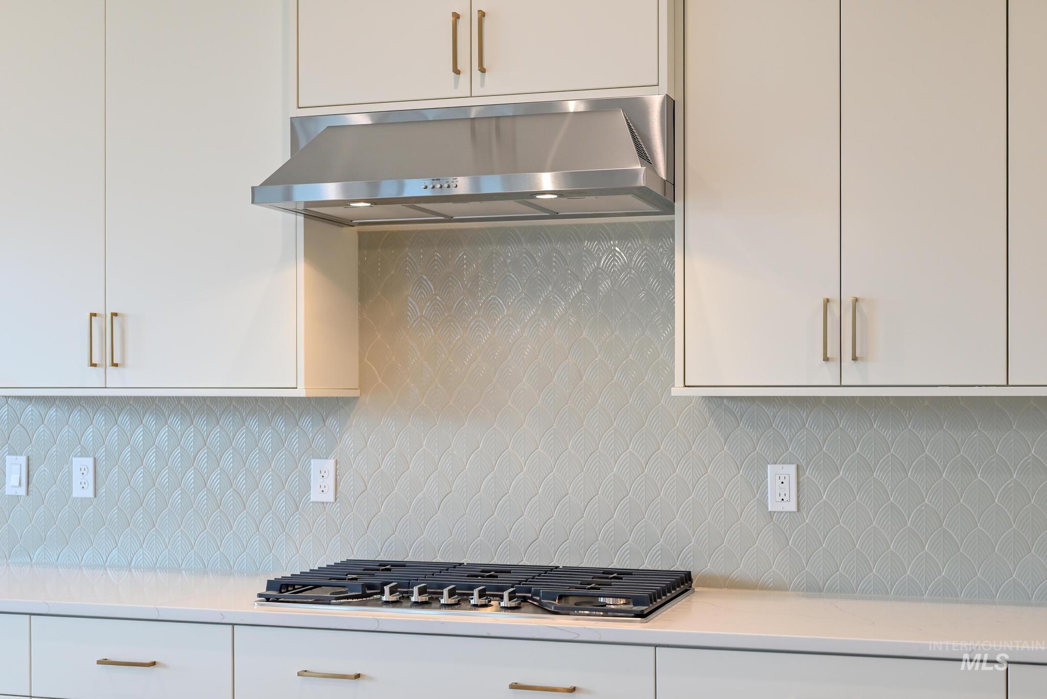 9001 W Moonglade St, Star, Idaho 83669, 4 Bedrooms, 3 Bathrooms, Residential For Sale, Price $714,000,MLS 98971410