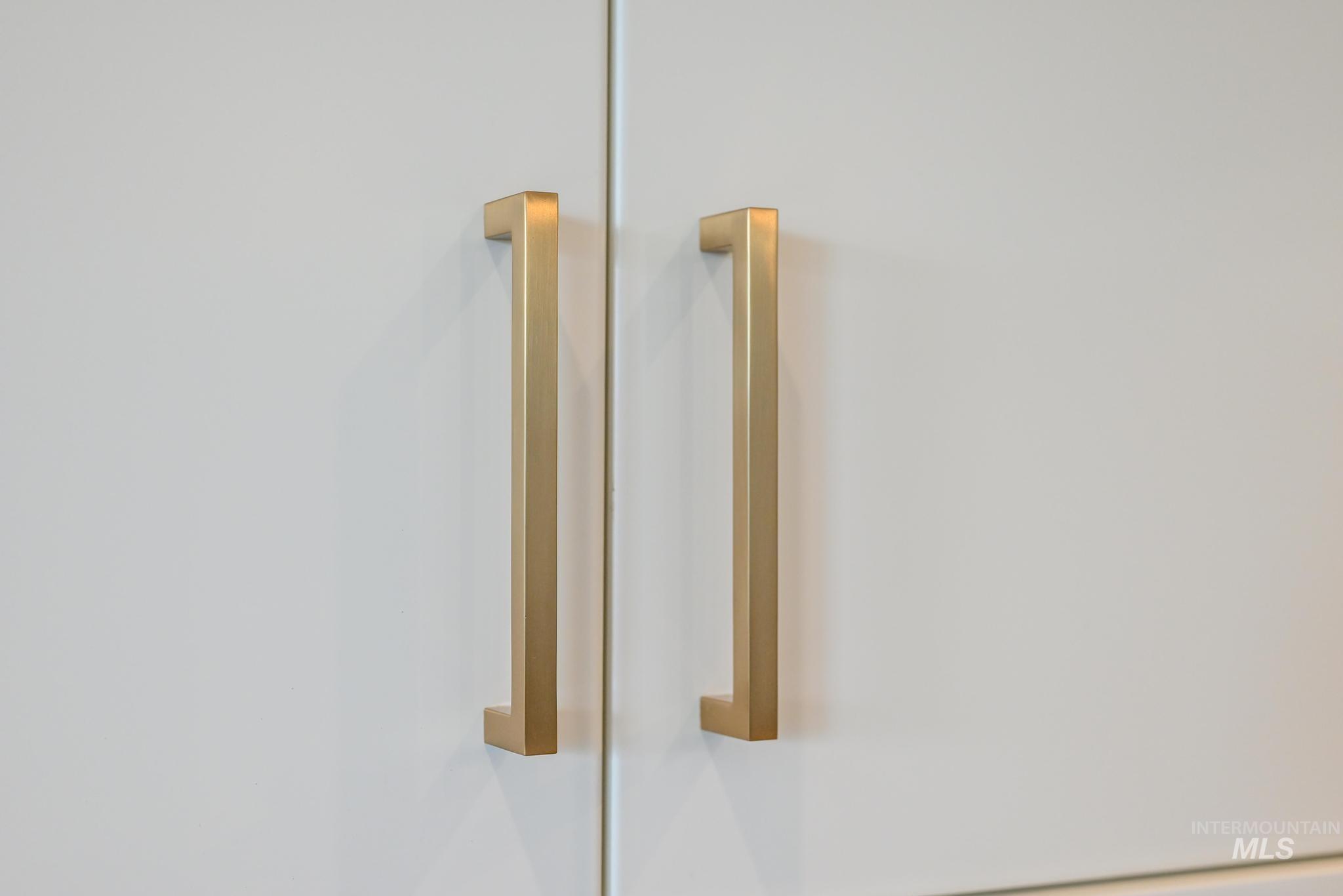 9001 W Moonglade St, Star, Idaho 83669, 4 Bedrooms, 3 Bathrooms, Residential For Sale, Price $714,000,MLS 98971410