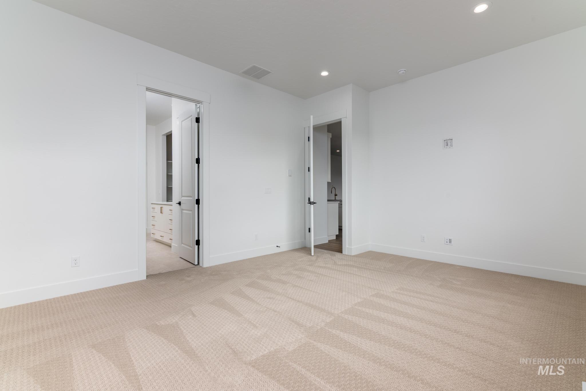 9001 W Moonglade St, Star, Idaho 83669, 4 Bedrooms, 3 Bathrooms, Residential For Sale, Price $714,000,MLS 98971410