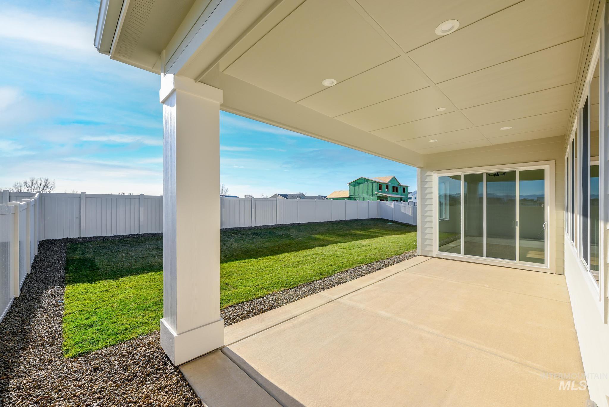 9001 W Moonglade St, Star, Idaho 83669, 4 Bedrooms, 3 Bathrooms, Residential For Sale, Price $714,000,MLS 98971410