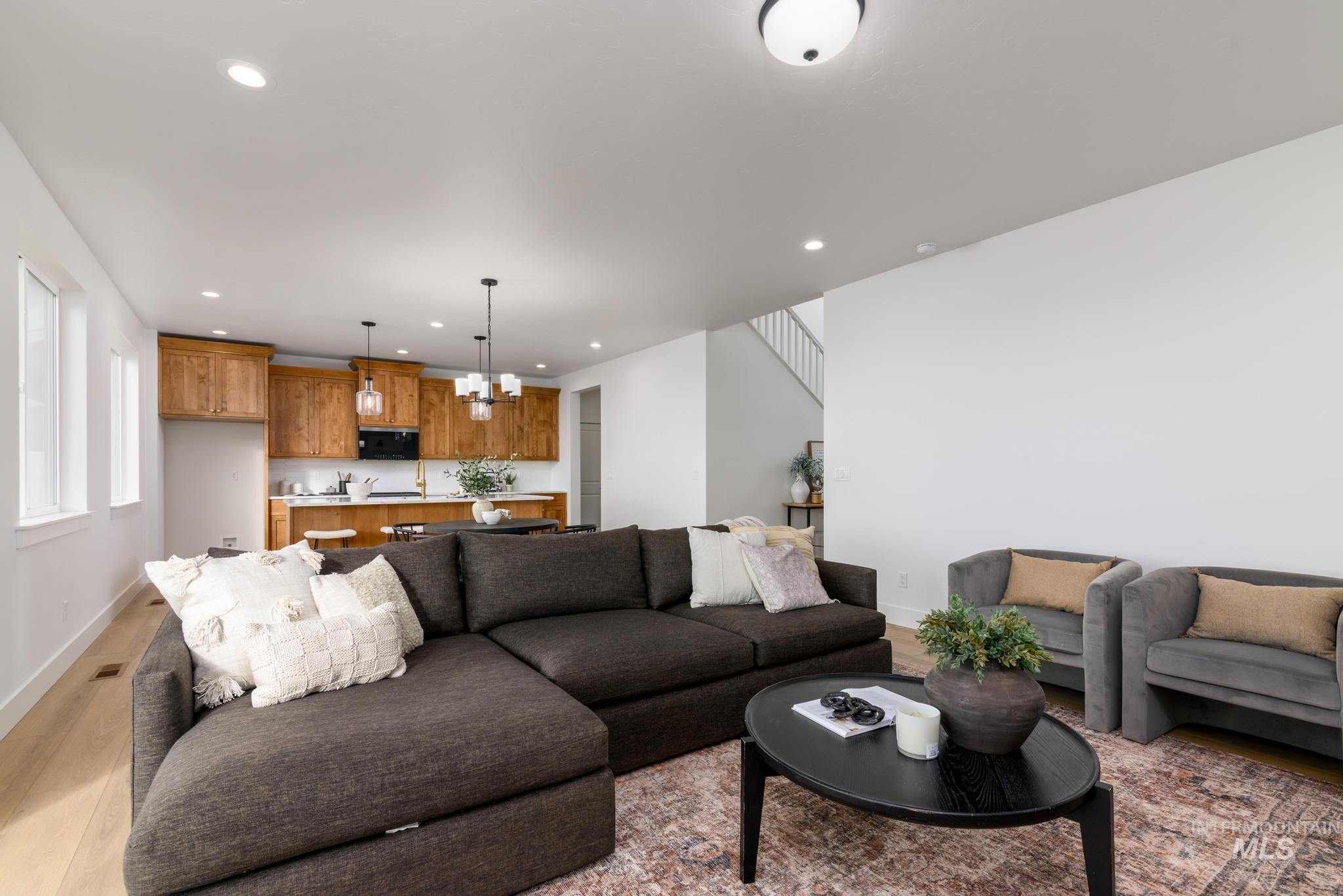 1865 W Blue Lightning St, Middleton, Idaho 83644, 4 Bedrooms, 3 Bathrooms, Residential For Sale, Price $559,000,MLS 98971411