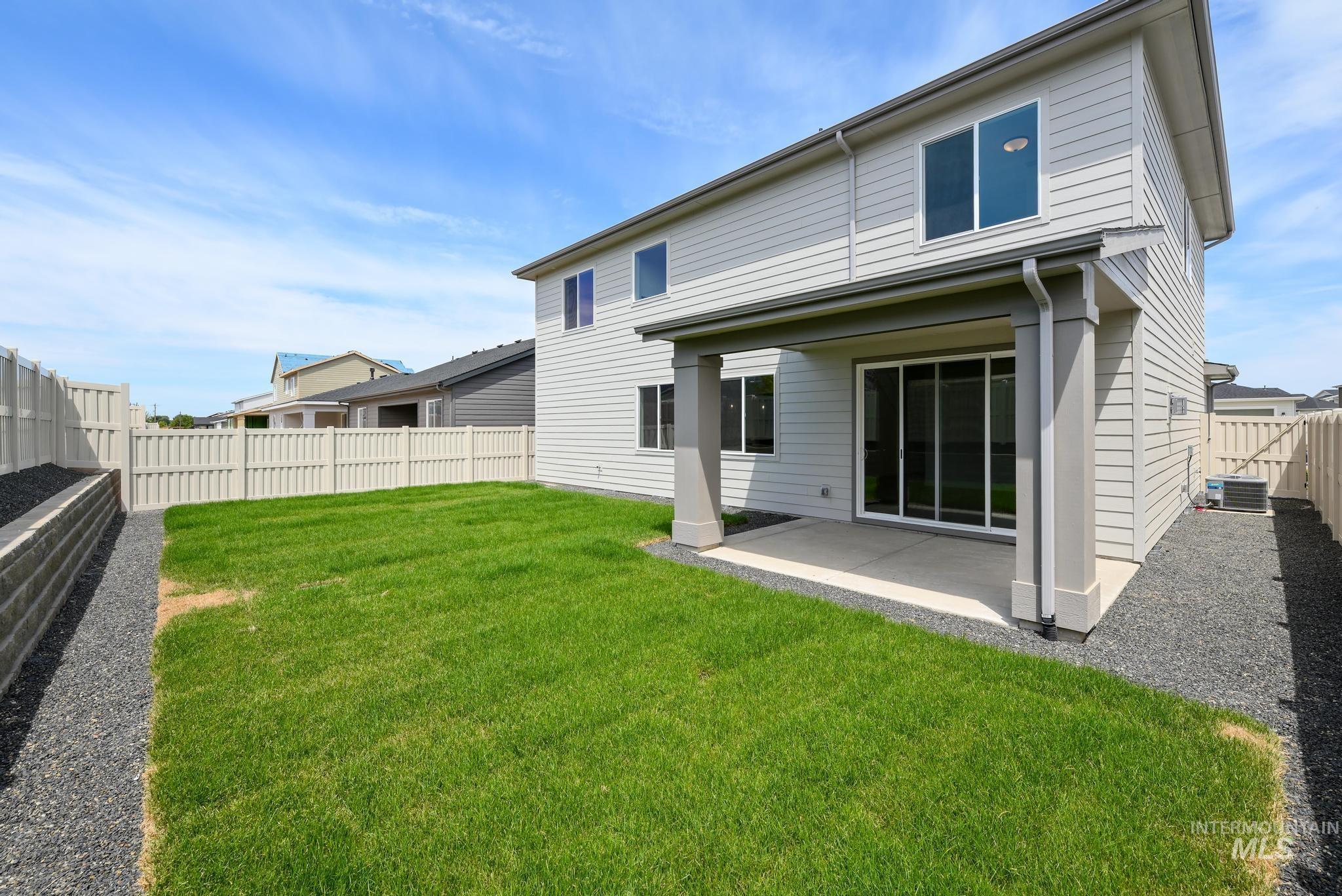 1865 W Blue Lightning St, Middleton, Idaho 83644, 4 Bedrooms, 3 Bathrooms, Residential For Sale, Price $559,000,MLS 98971411