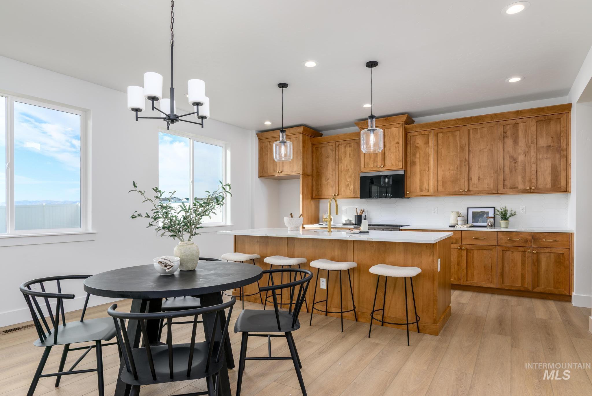 1865 W Blue Lightning St, Middleton, Idaho 83644, 4 Bedrooms, 3 Bathrooms, Residential For Sale, Price $559,000,MLS 98971411