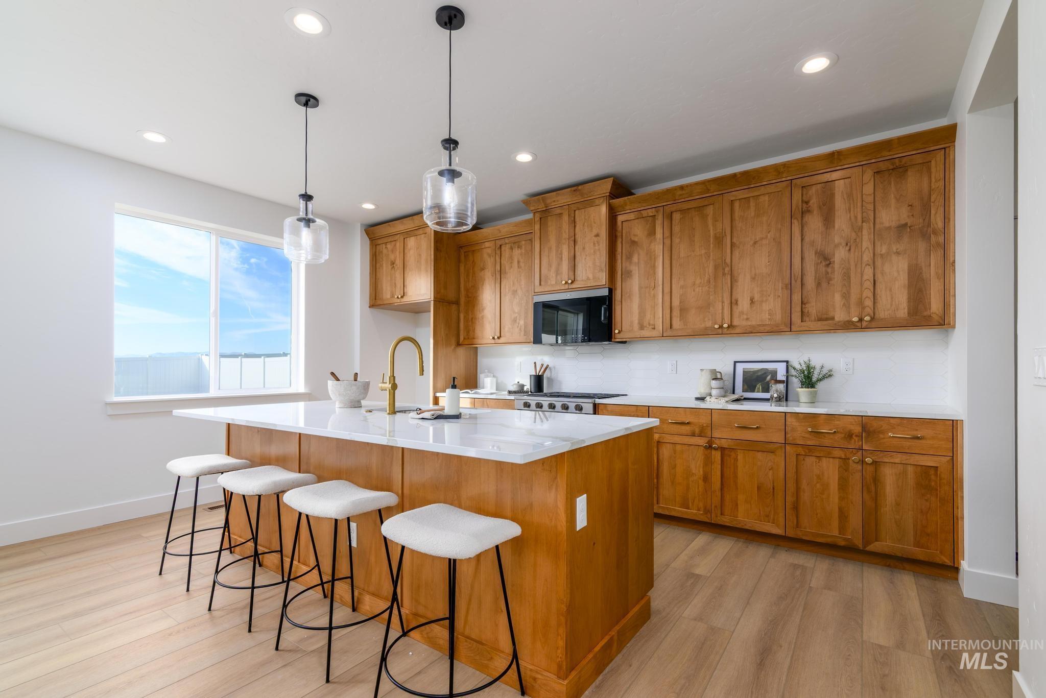 1865 W Blue Lightning St, Middleton, Idaho 83644, 4 Bedrooms, 3 Bathrooms, Residential For Sale, Price $559,000,MLS 98971411