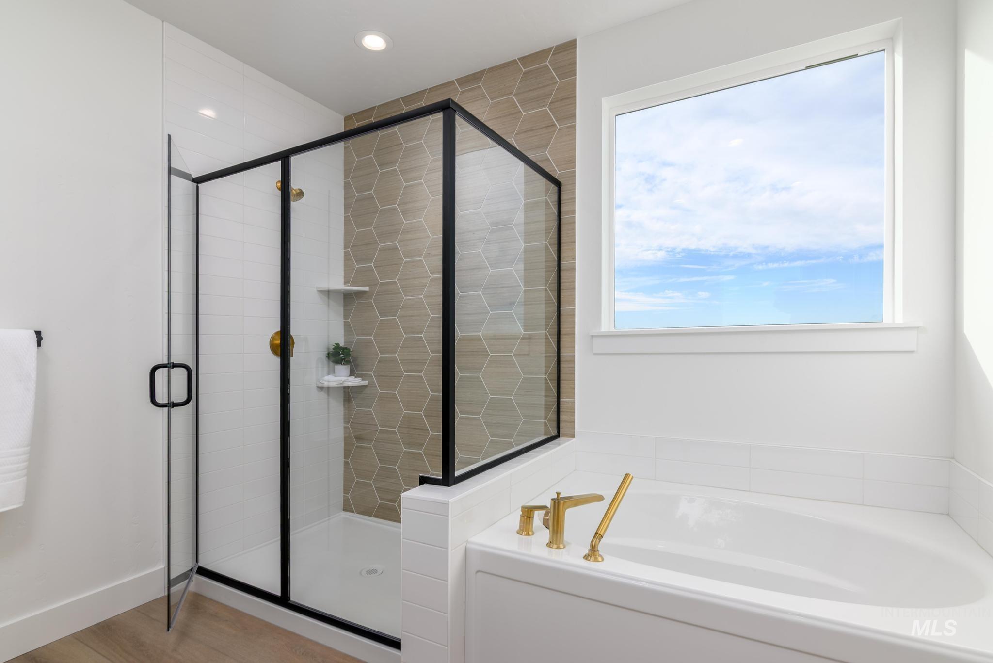 1865 W Blue Lightning St, Middleton, Idaho 83644, 4 Bedrooms, 3 Bathrooms, Residential For Sale, Price $559,000,MLS 98971411