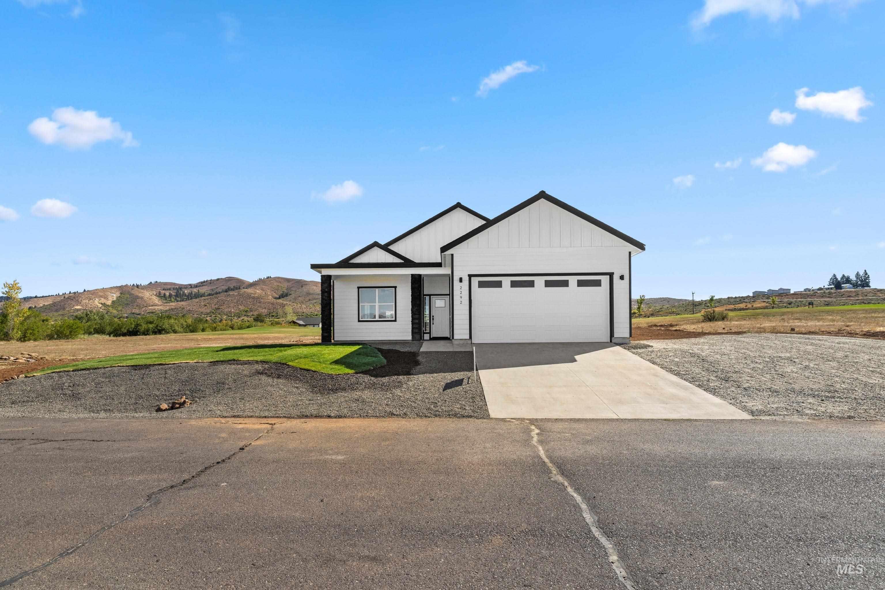 2292 Golf Lane, Council, Idaho 83612, 3 Bedrooms, 2 Bathrooms, Residential For Sale, Price $489,000,MLS 98971415