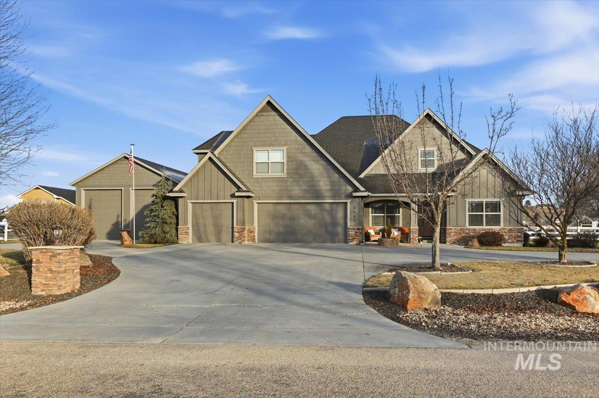 8982 New Castle Drive, Middleton, Idaho 83644, 4 Bedrooms, 4 Bathrooms, Residential For Sale, Price $1,225,000,MLS 98971416