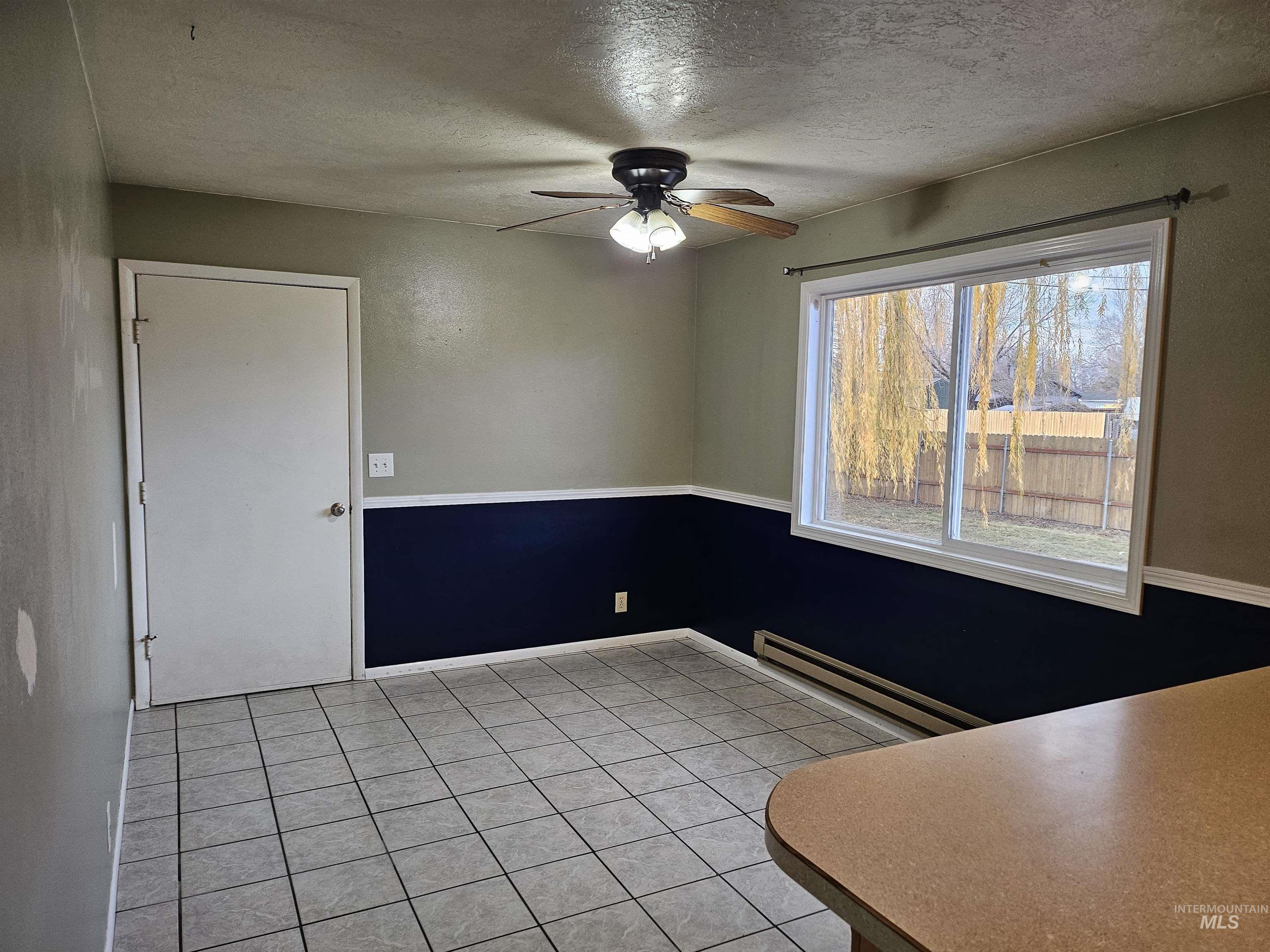 3990 Gregg Cir, Pocatello, Idaho 83201, 5 Bedrooms, 2 Bathrooms, Residential For Sale, Price $281,500,MLS 98971418