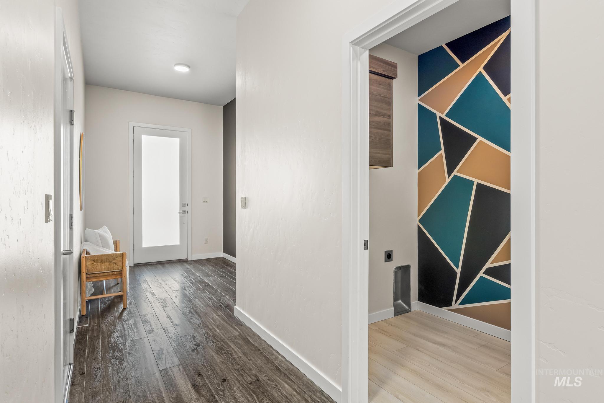 3132 S Annett Ave, Boise, Idaho 83705, 3 Bedrooms, 2 Bathrooms, Residential For Sale, Price $550,000,MLS 98971422