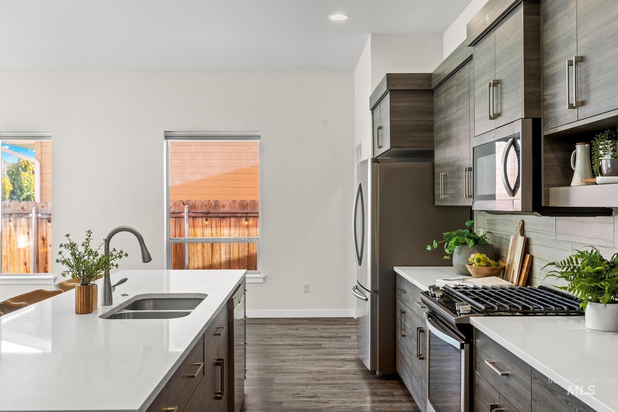 3132 S Annett Ave, Boise, Idaho 83705, 3 Bedrooms, 2 Bathrooms, Residential For Sale, Price $550,000,MLS 98971422