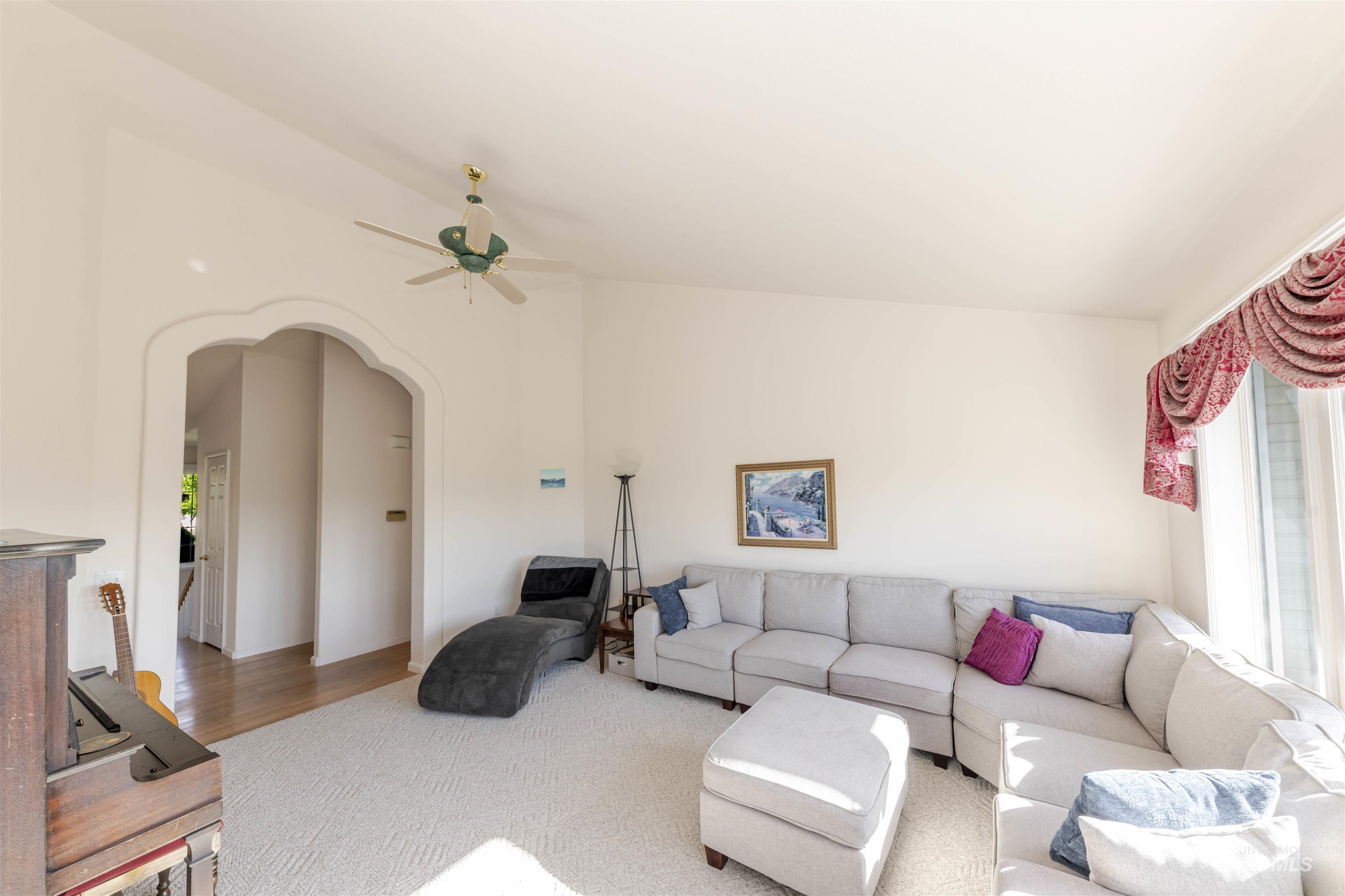 331 Reservoir Dr, Lewiston, Idaho 83501, 4 Bedrooms, 3 Bathrooms, Residential For Sale, Price $550,000,MLS 98971424