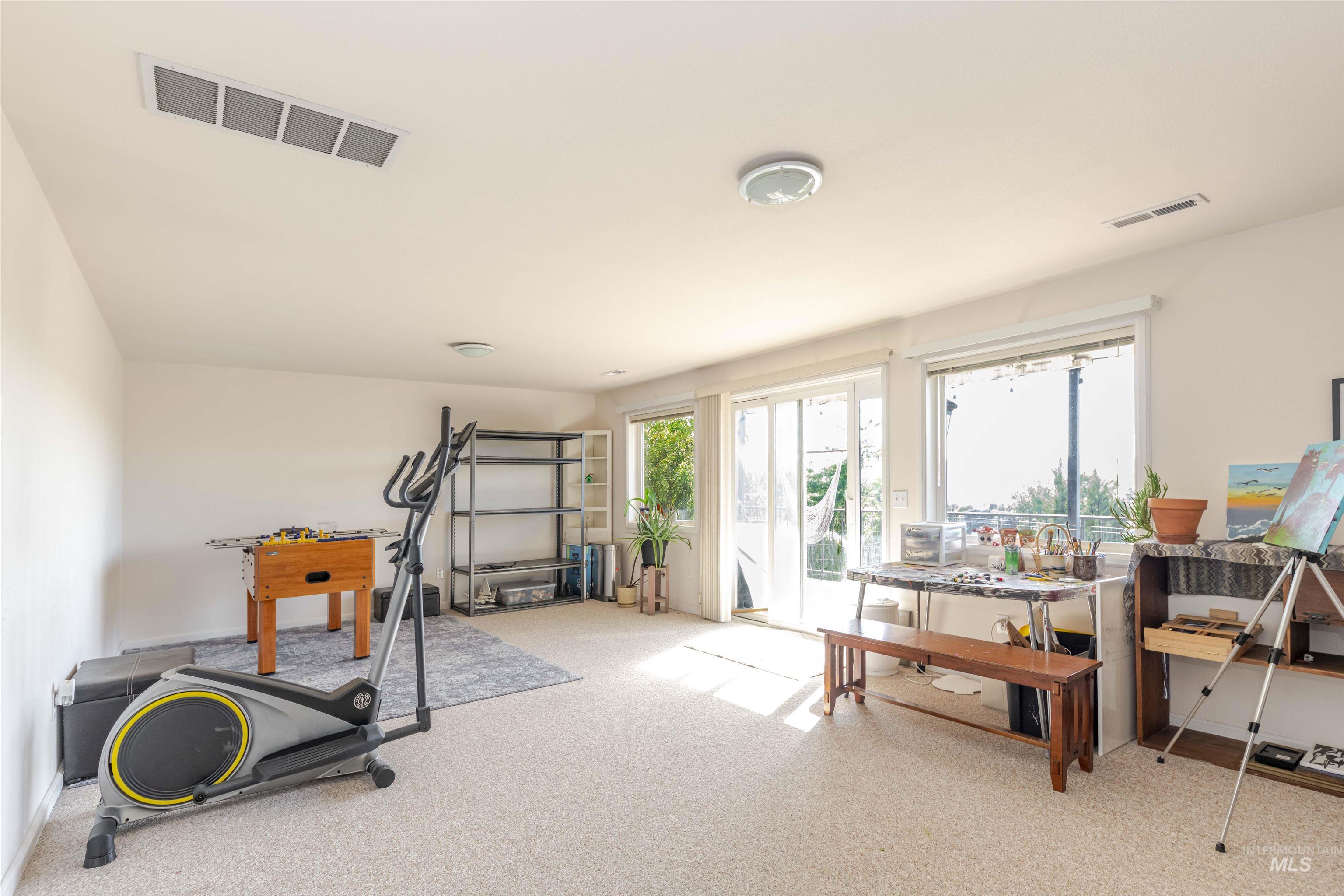 331 Reservoir Dr, Lewiston, Idaho 83501, 4 Bedrooms, 3 Bathrooms, Residential For Sale, Price $550,000,MLS 98971424