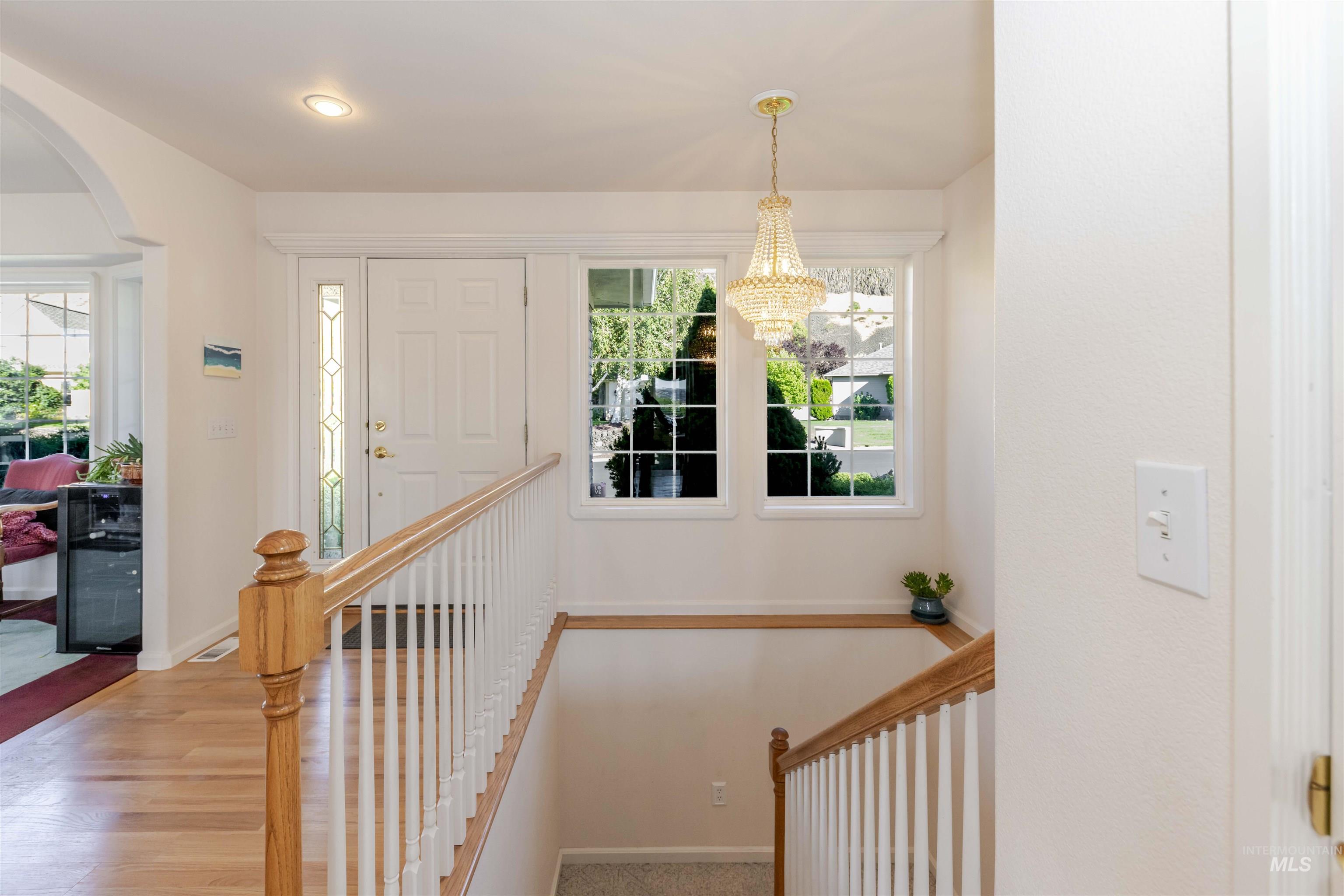 331 Reservoir Dr, Lewiston, Idaho 83501, 4 Bedrooms, 3 Bathrooms, Residential For Sale, Price $550,000,MLS 98971424