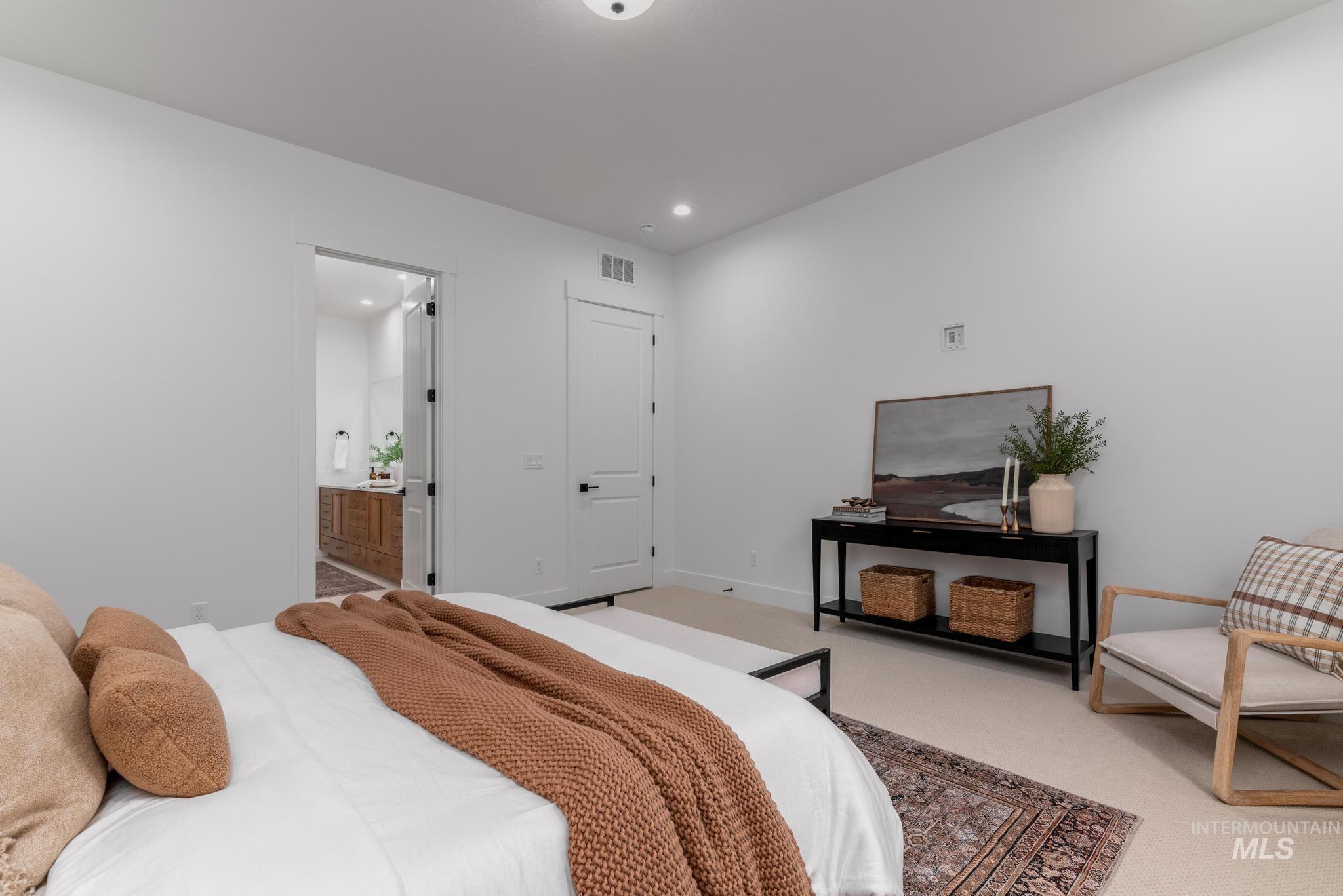 5135 W River Oaks Dr, Meridian, Idaho 83646, 4 Bedrooms, 3.5 Bathrooms, Residential For Sale, Price $794,000,MLS 98971429