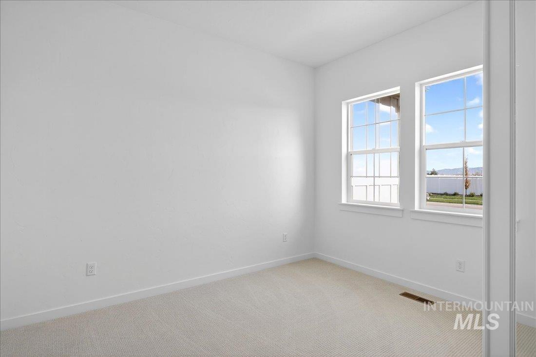 8539 S Country Wind Ave, Meridian, Idaho 83642, 3 Bedrooms, 2.5 Bathrooms, Residential For Sale, Price $619,000,MLS 98971431