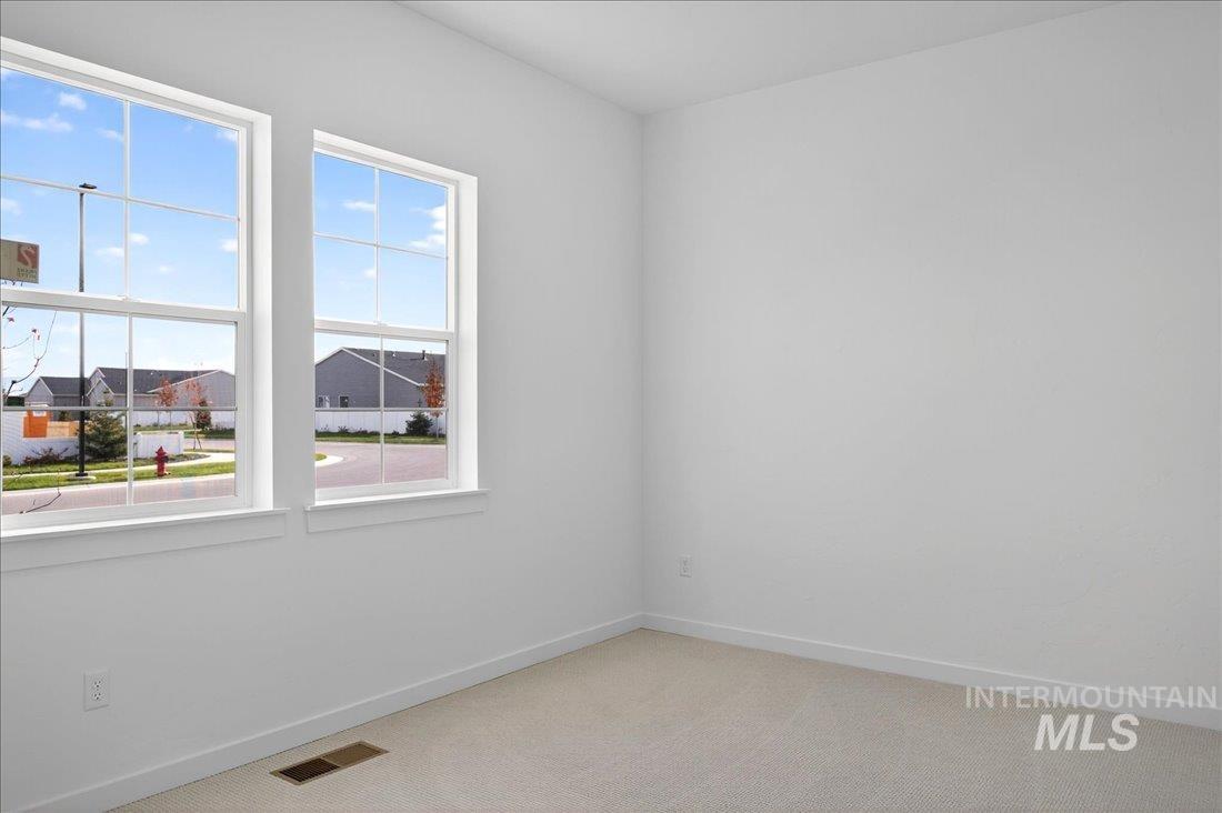 8539 S Country Wind Ave, Meridian, Idaho 83642, 3 Bedrooms, 2.5 Bathrooms, Residential For Sale, Price $614,000,MLS 98971431