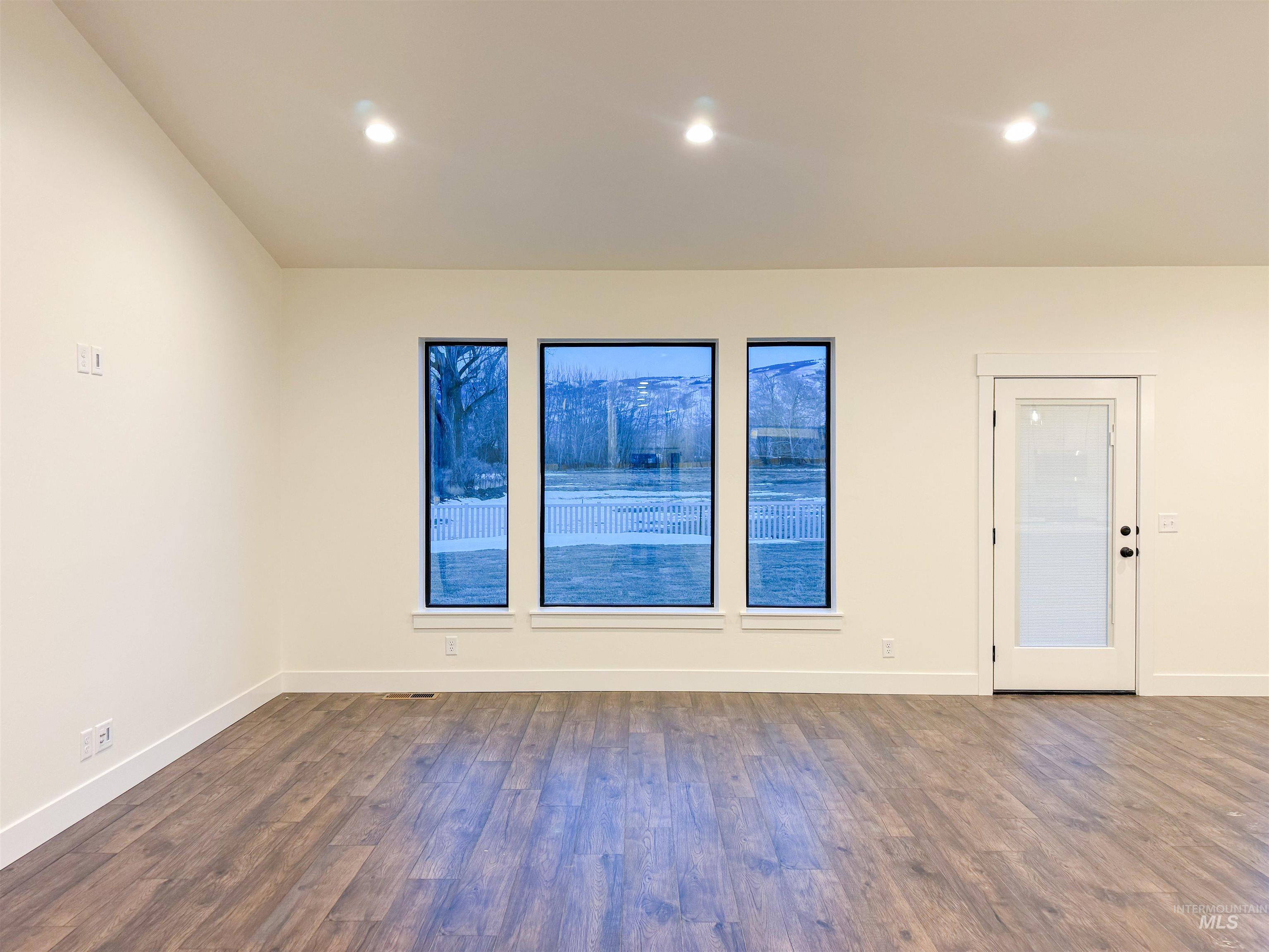 225 Whitman St, Albion, Idaho 83311, 3 Bedrooms, 2 Bathrooms, Residential For Sale, Price $363,500,MLS 98971439