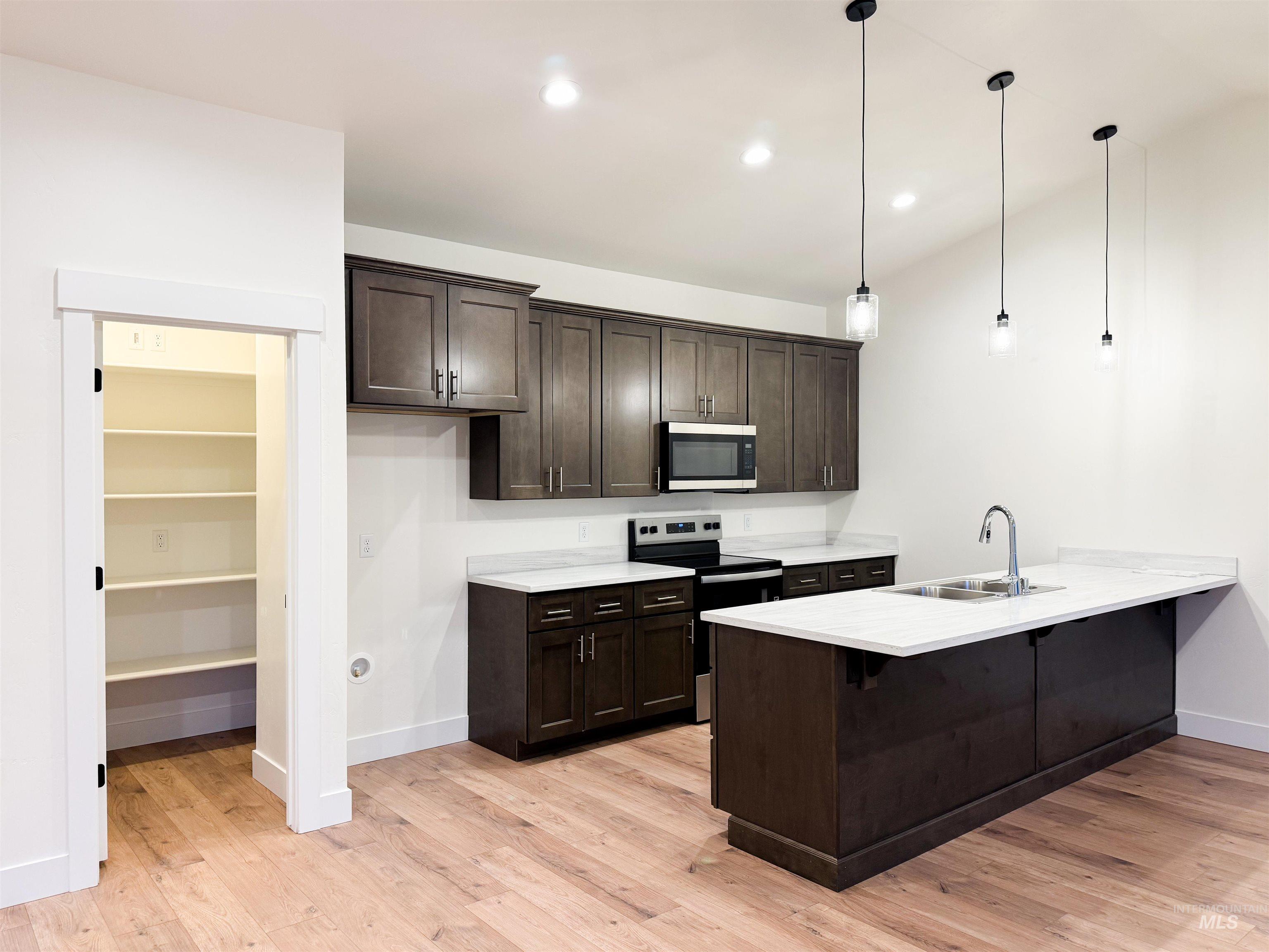 235 Whitman St, Albion, Idaho 83311, 3 Bedrooms, 2 Bathrooms, Residential For Sale, Price $369,500,MLS 98971440