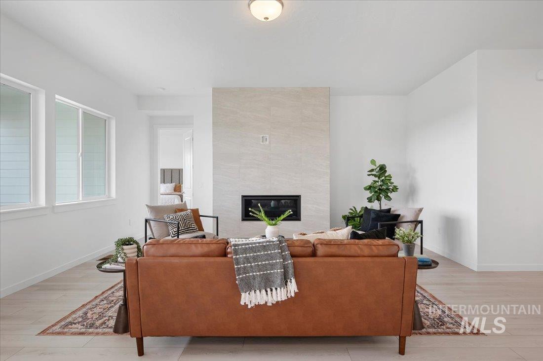 1120 W Switchgrass Dr., Meridian, Idaho 83642, 4 Bedrooms, 3 Bathrooms, Residential For Sale, Price $684,000,MLS 98971441